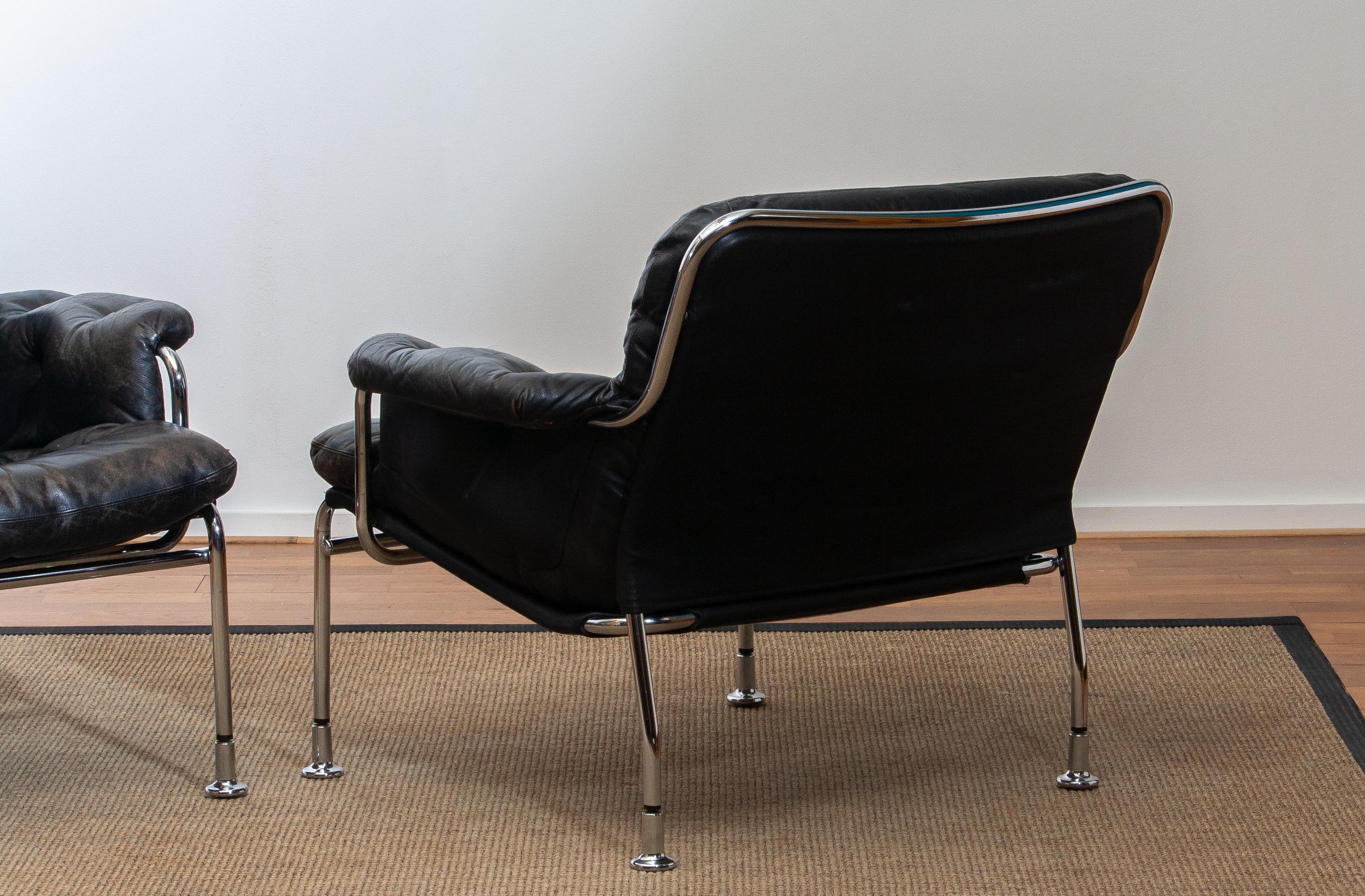 1960s Set of Two Eva Lounge Chairs in Chrome and Aged Black Leather by Lindlöfs 8