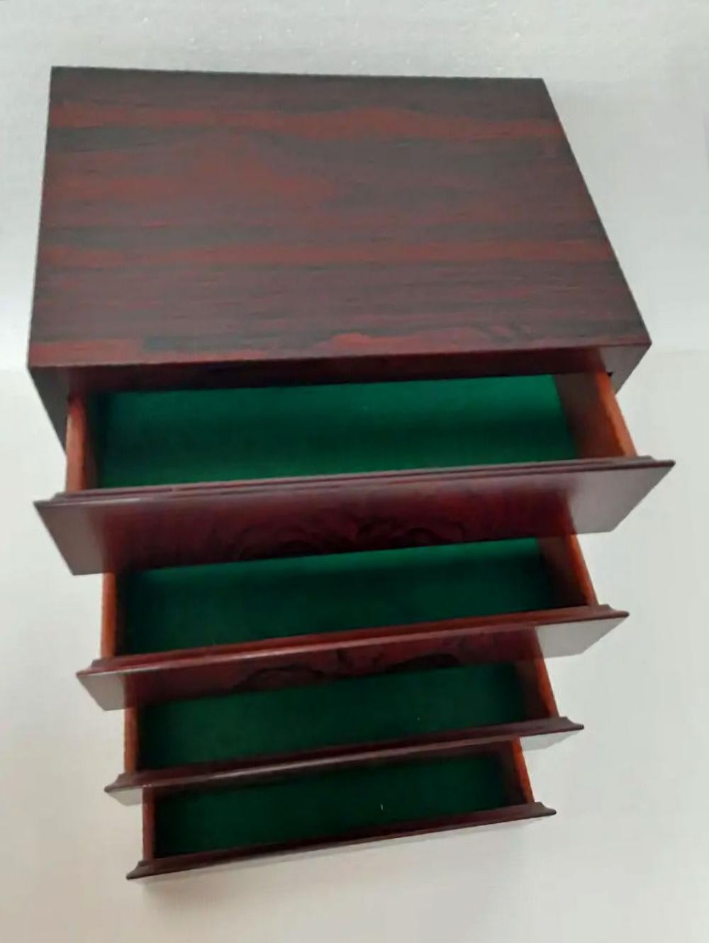 1960s Set of Two Fully Restored Danish Omann Jun Floating Rosewood Night Stands 1