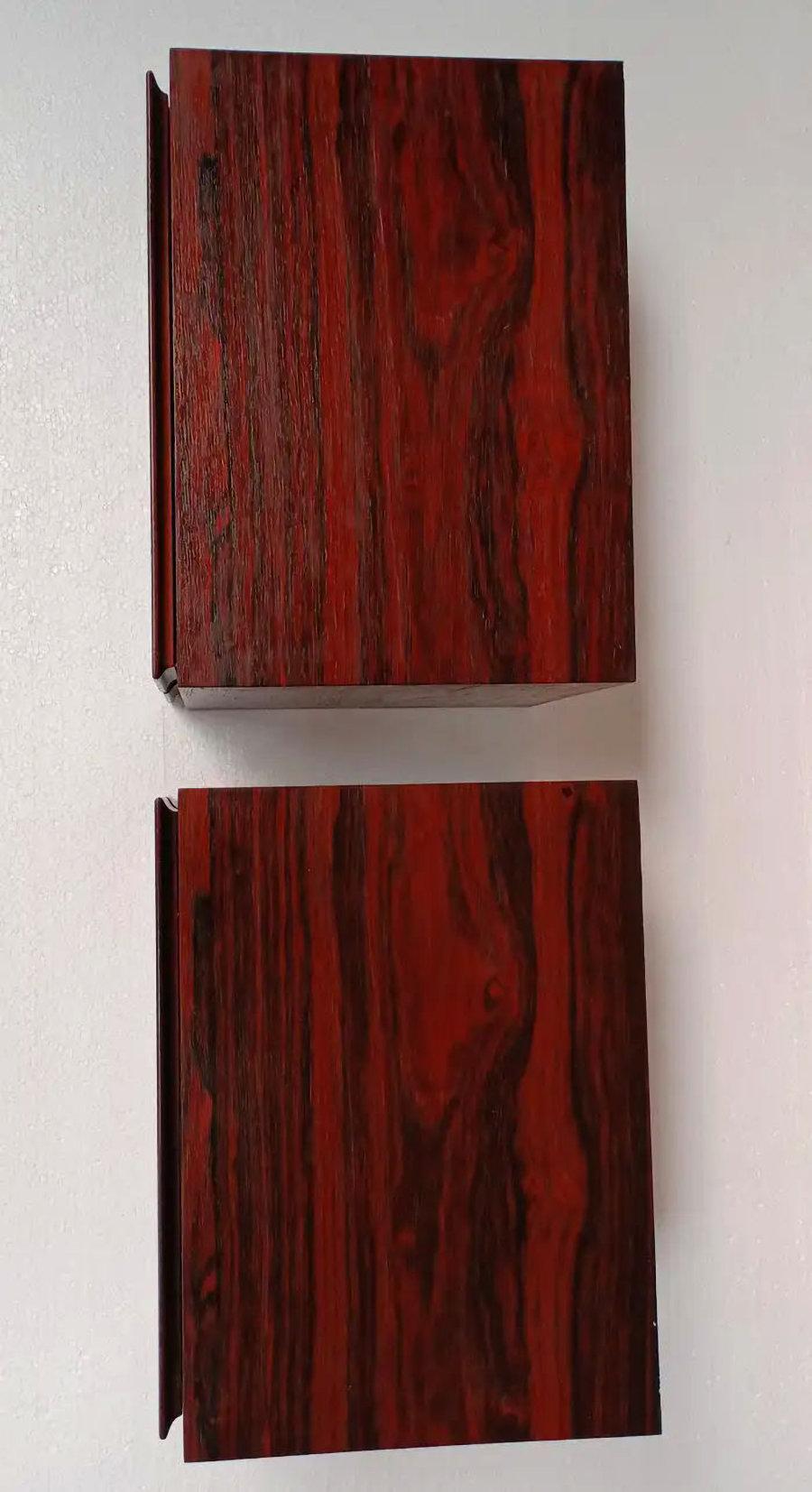 1960s Set of Two Fully Restored Danish Omann Jun Floating Rosewood Night Stands In Excellent Condition In Knebel, DK