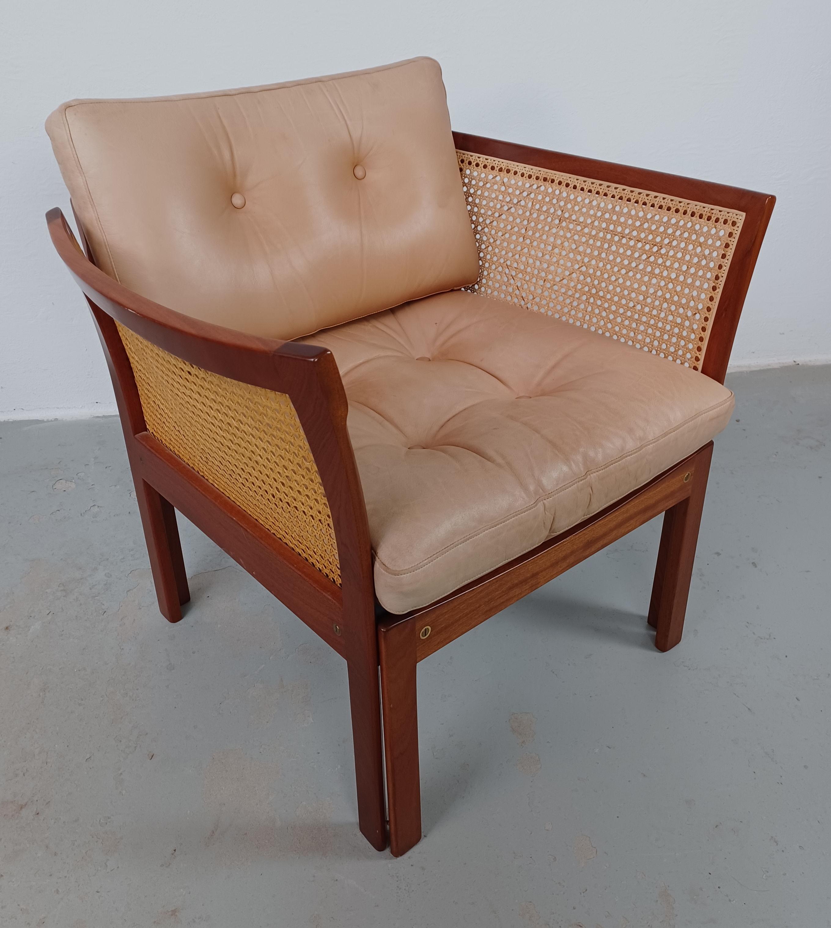 1960s Set of Two Illum Vikkelso Plexus Easy Chairs in Rosewood by CFC Silkeborg For Sale 9