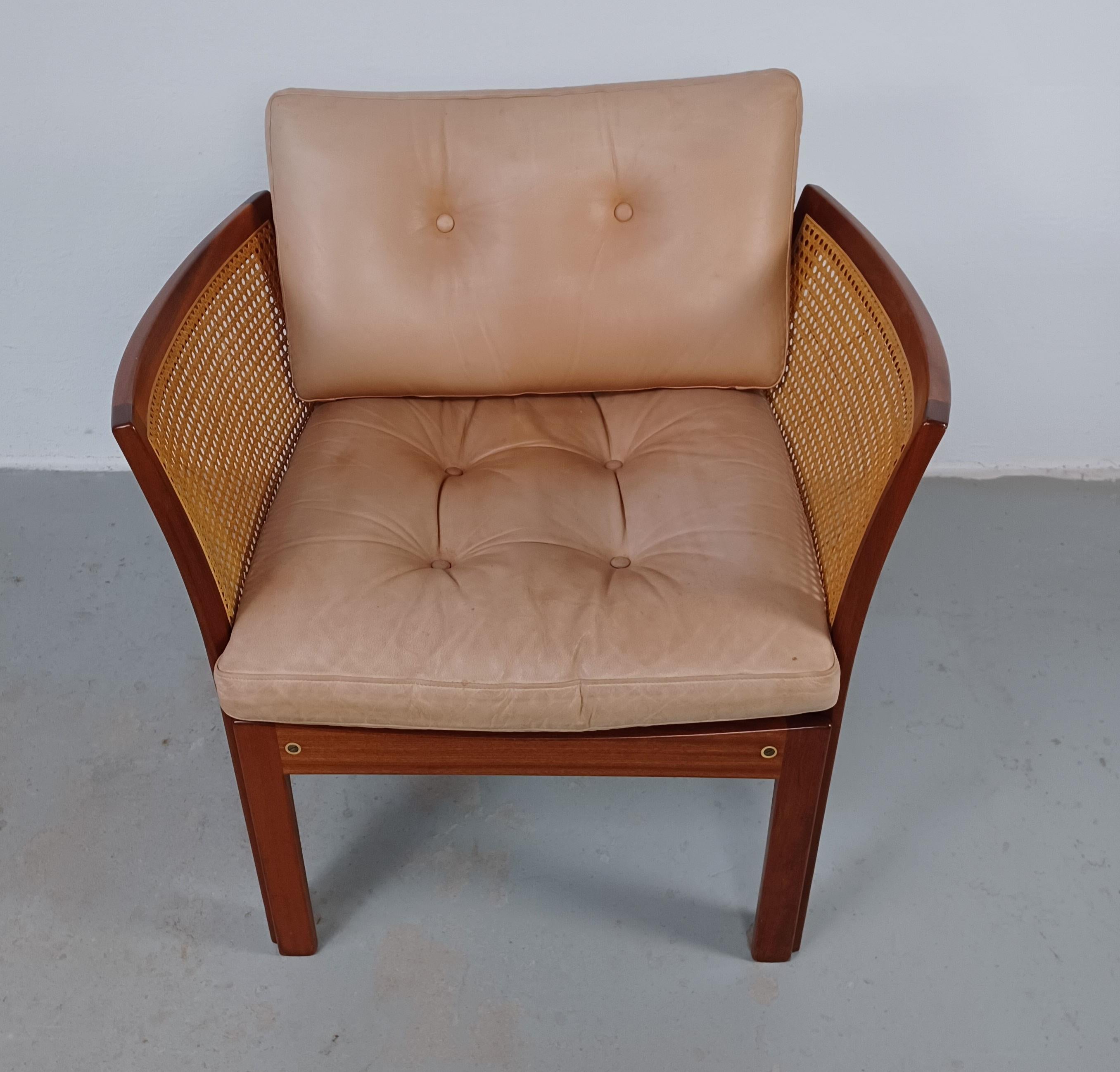 Scandinave moderne 1960 - Ensemble de deux fauteuils Illum Vikkelso Plexus en bois de rose par CFC Silkeborg en vente