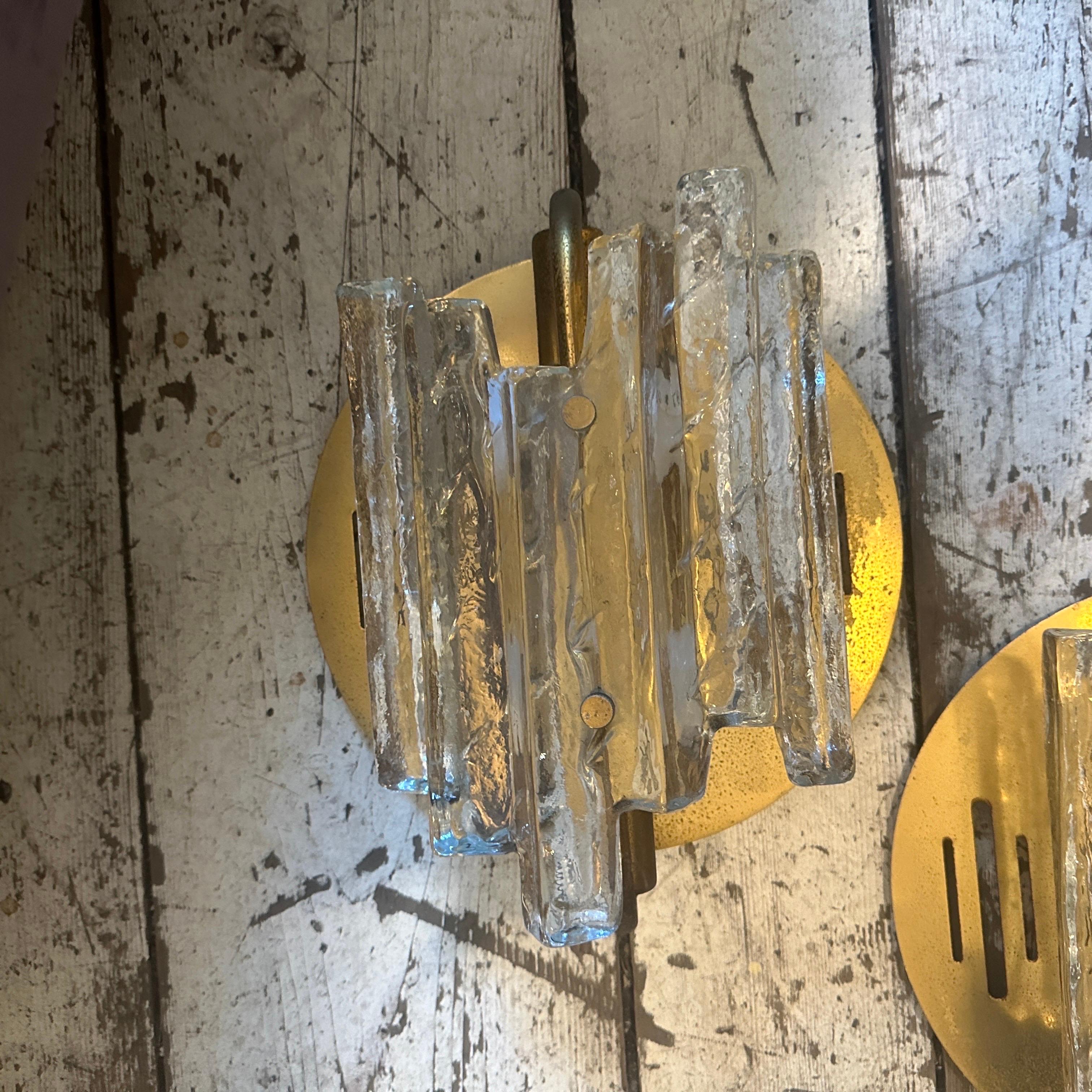 1960s Set of two Metal and Clear Murano Glass Mid-Century Modern Wall Sconces For Sale 10