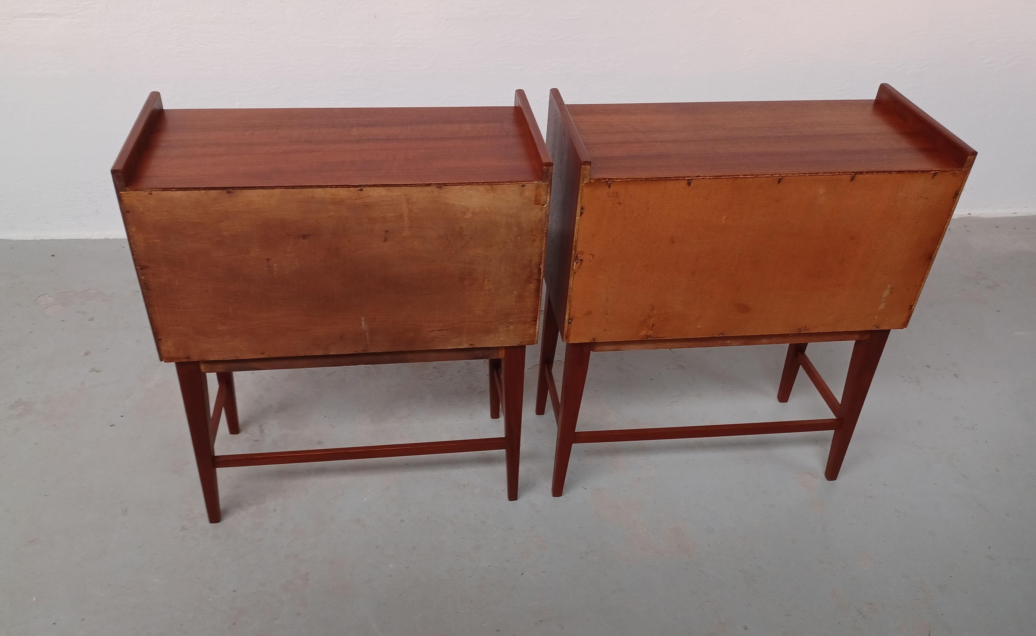 1960s Set of Two Small Fully Restored and Refinished Danish Teak Dressers  For Sale 6