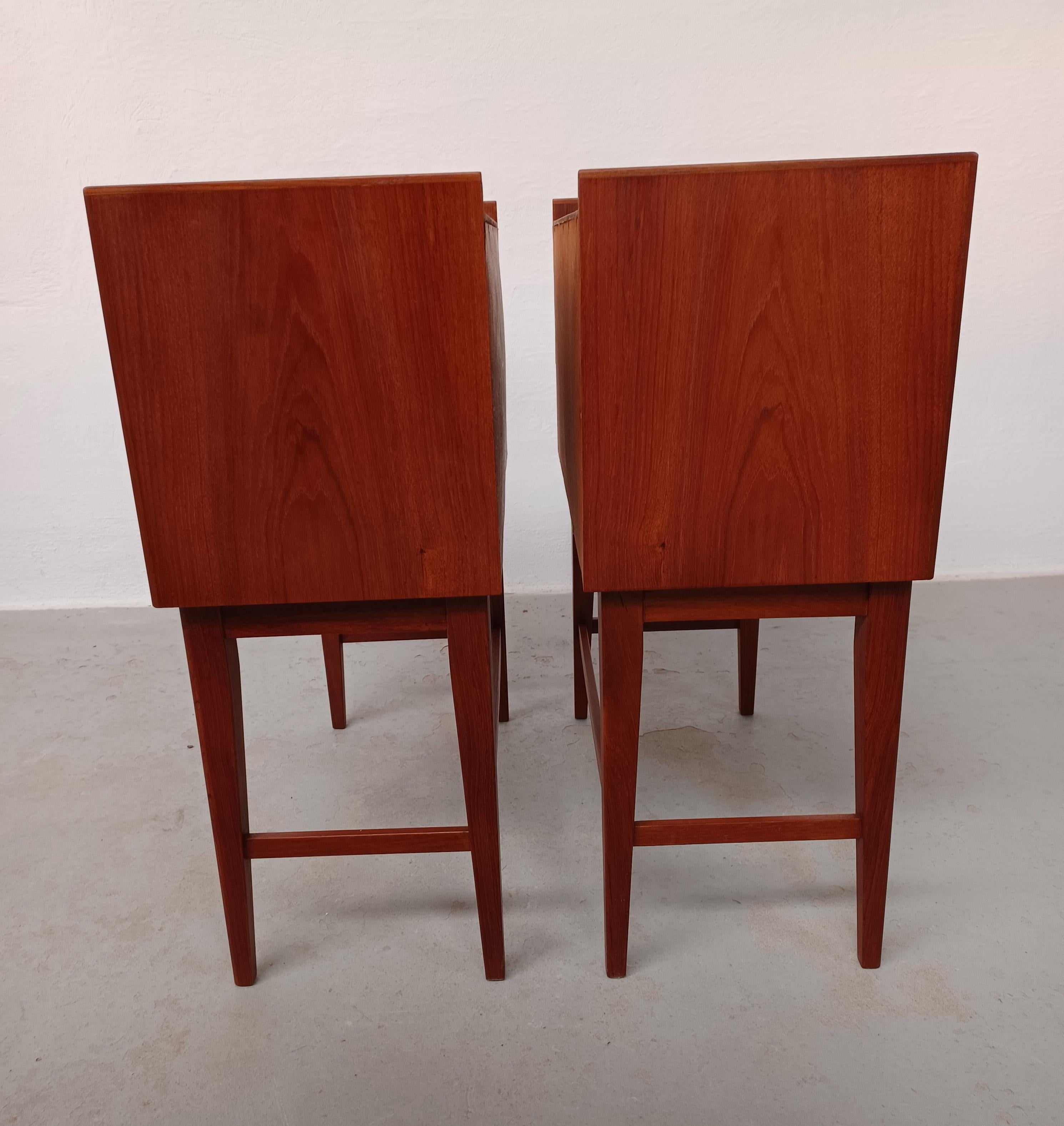 1960s Set of Two Small Fully Restored and Refinished Danish Teak Dressers  For Sale 2