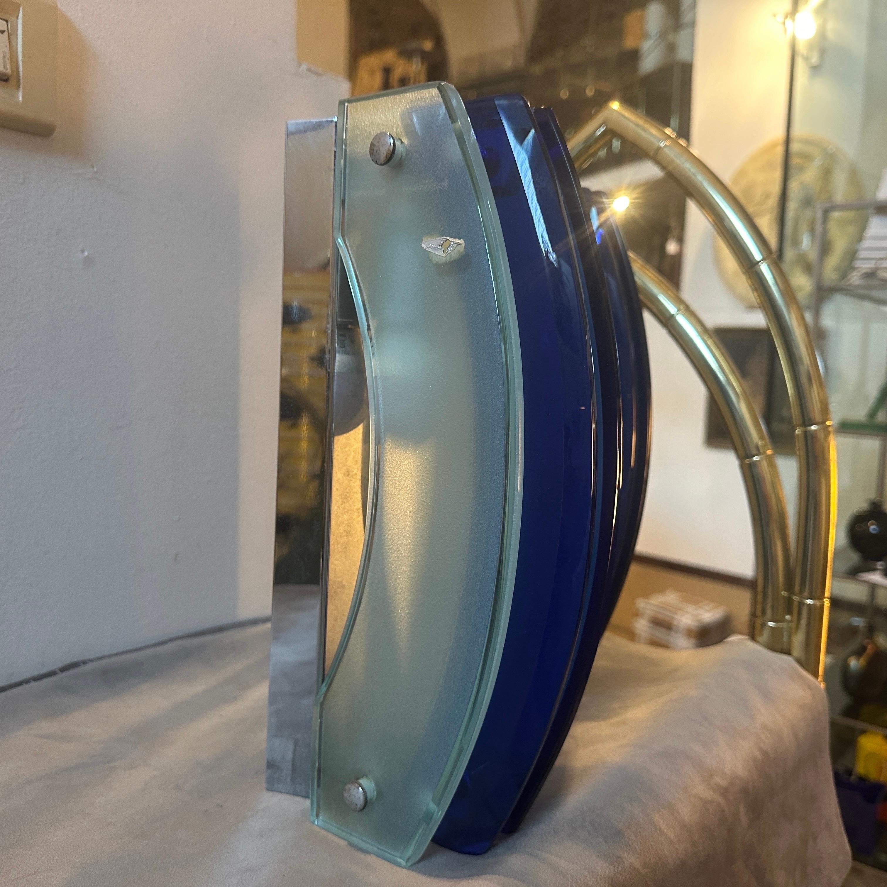 1960s Set of Two Space Age Blue Heavy Glass Italian Wall Sconces by Veca In Good Condition For Sale In Aci Castello, IT