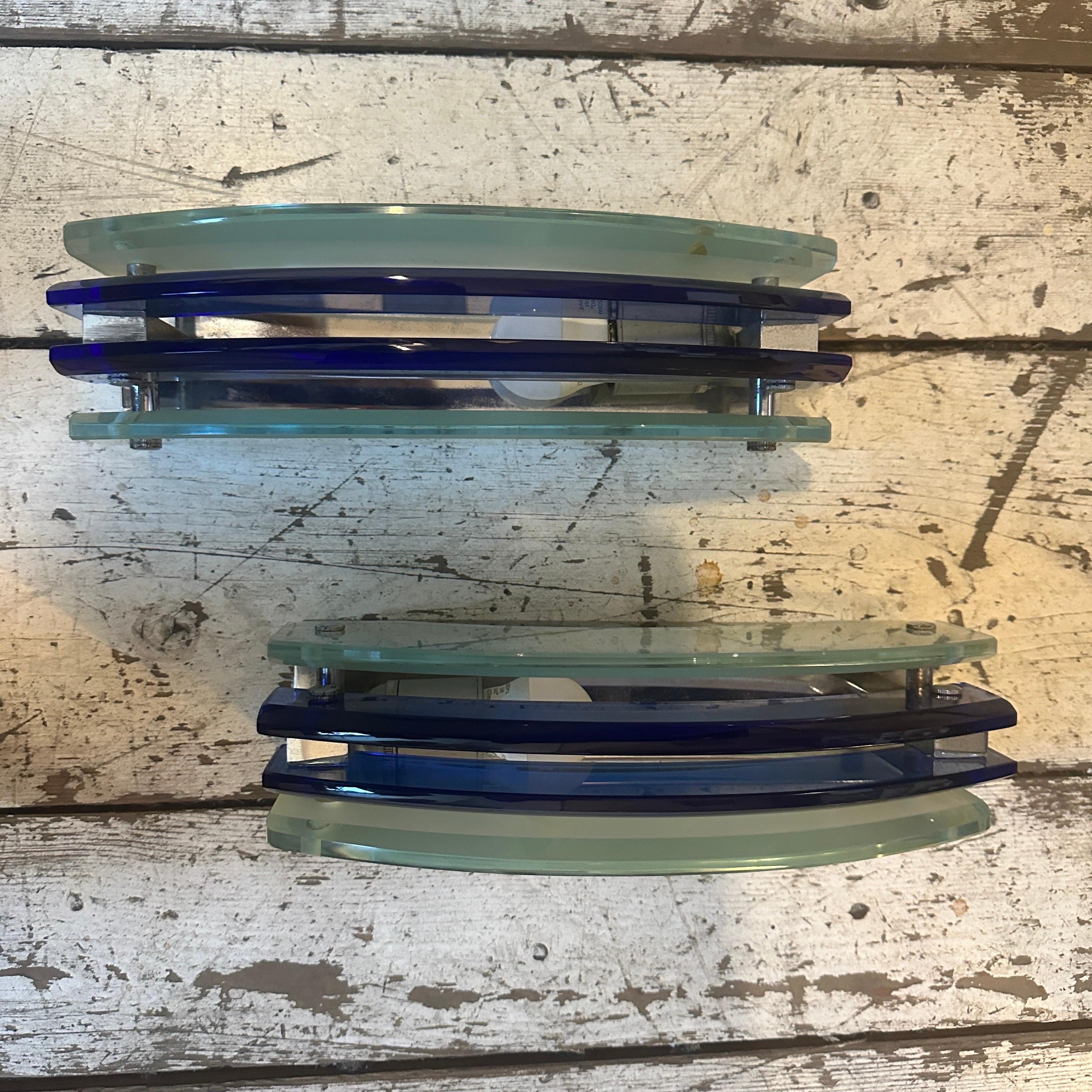 1960s Set of Two Space Age Blue Heavy Glass Italian Wall Sconces by Veca For Sale 2