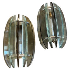 1960s Set of Two Space Age Green and Smoked Glass Italian Wall Sconces by Veca