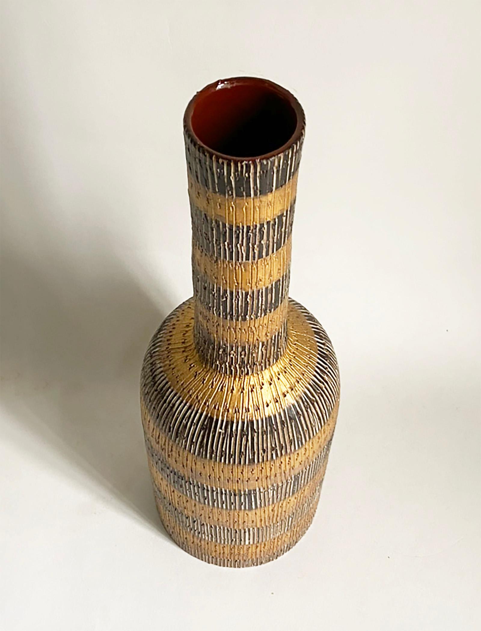 Mid-Century Modern 1960s Seta Ceramic Stoppered Bottle  Decanter by Aldo Londi for Bitossi Italy For Sale