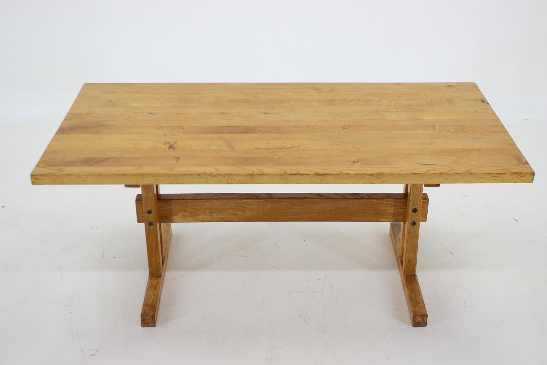 Mid-Century Modern Shaker table basse en bois de chêne massif des années 1960, Danemark en vente