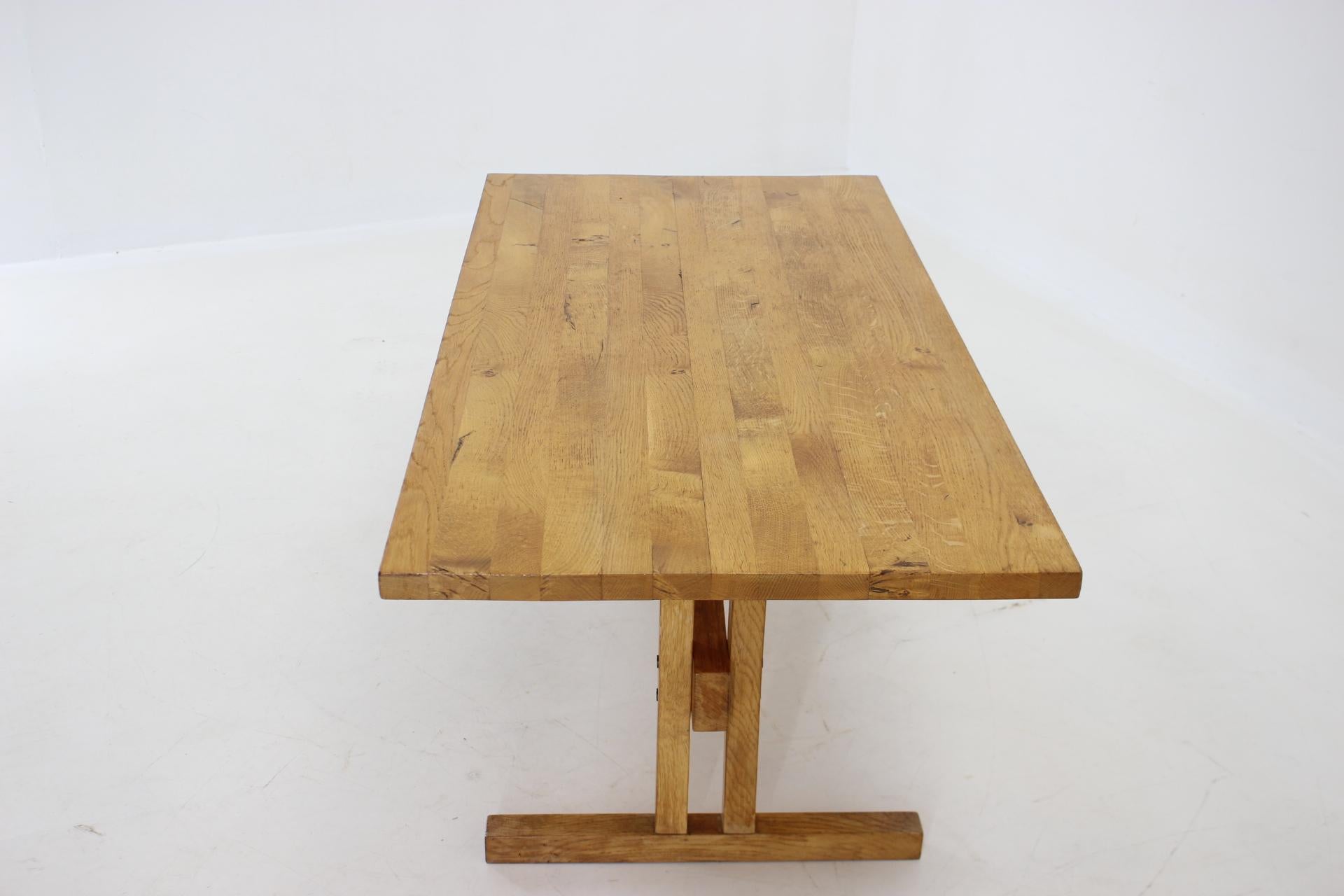 Mid-20th Century 1960s Shaker Solid Oak Wood Coffeetable, Denmark For Sale