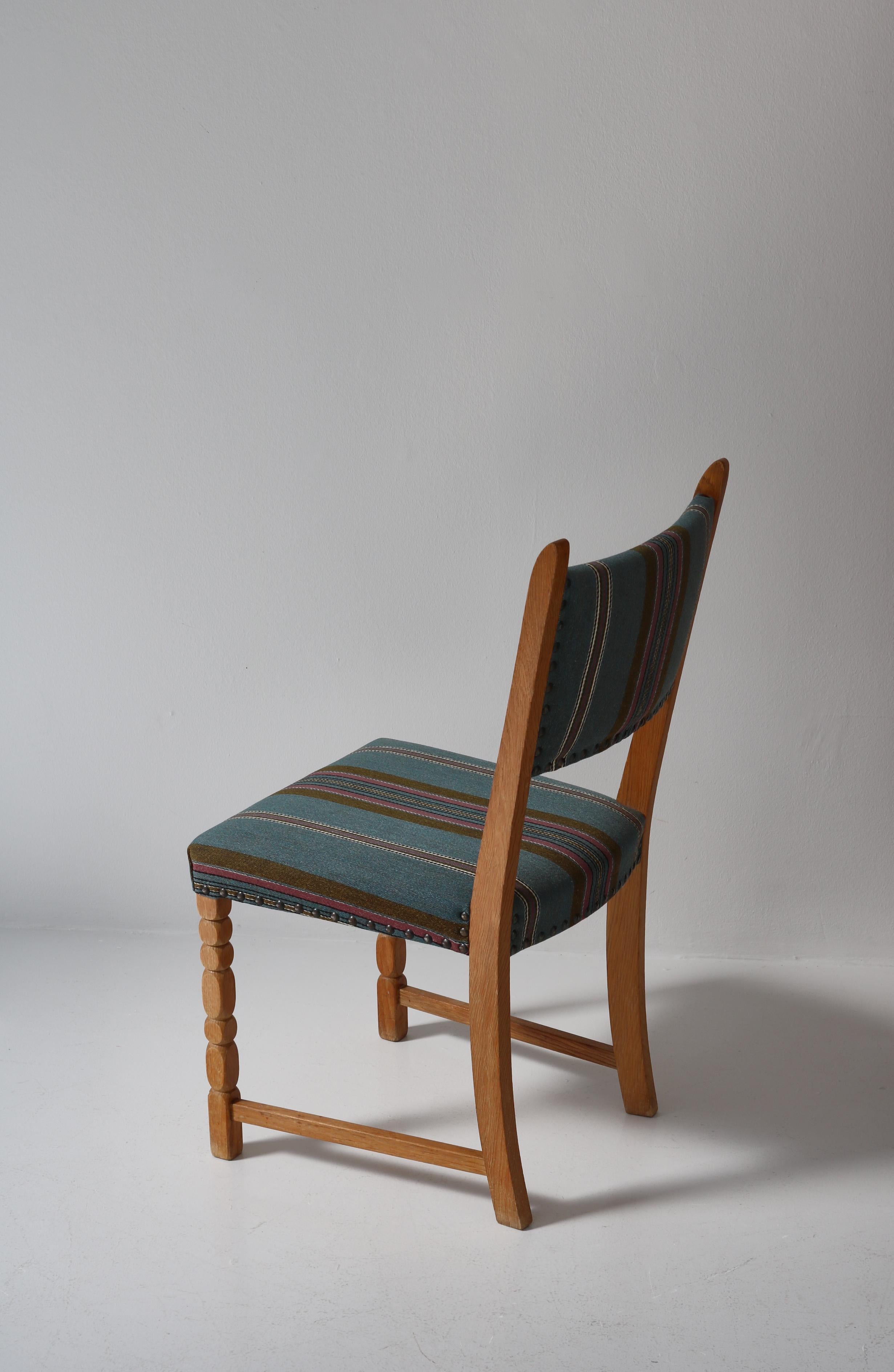 1960s Side Chair in Oak & Wool Fabric by Henry Kjærnulf, Danish Modern For Sale 6