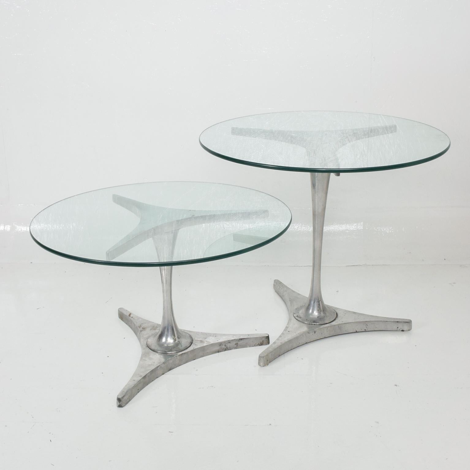 Mid-20th Century 1960s Side Nesting Round Glass Tables in Aluminum Mod Star Trek Triangular Base