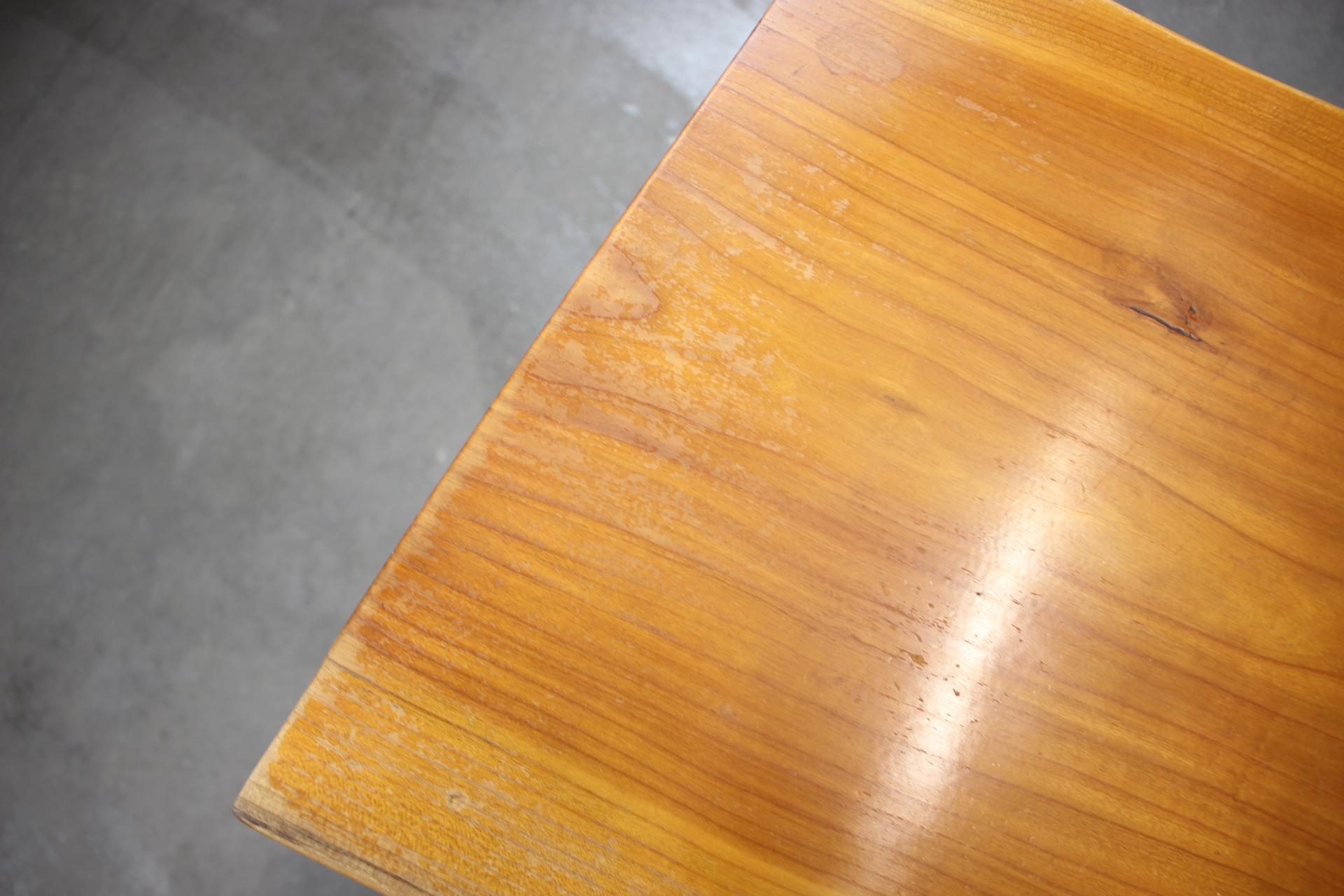 1960, Table d'appoint par Uluv, Tchécoslovaquie en vente 2