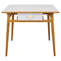 1960er Beistelltisch mit Formica-Platte und Schublade, Tschechoslowakei