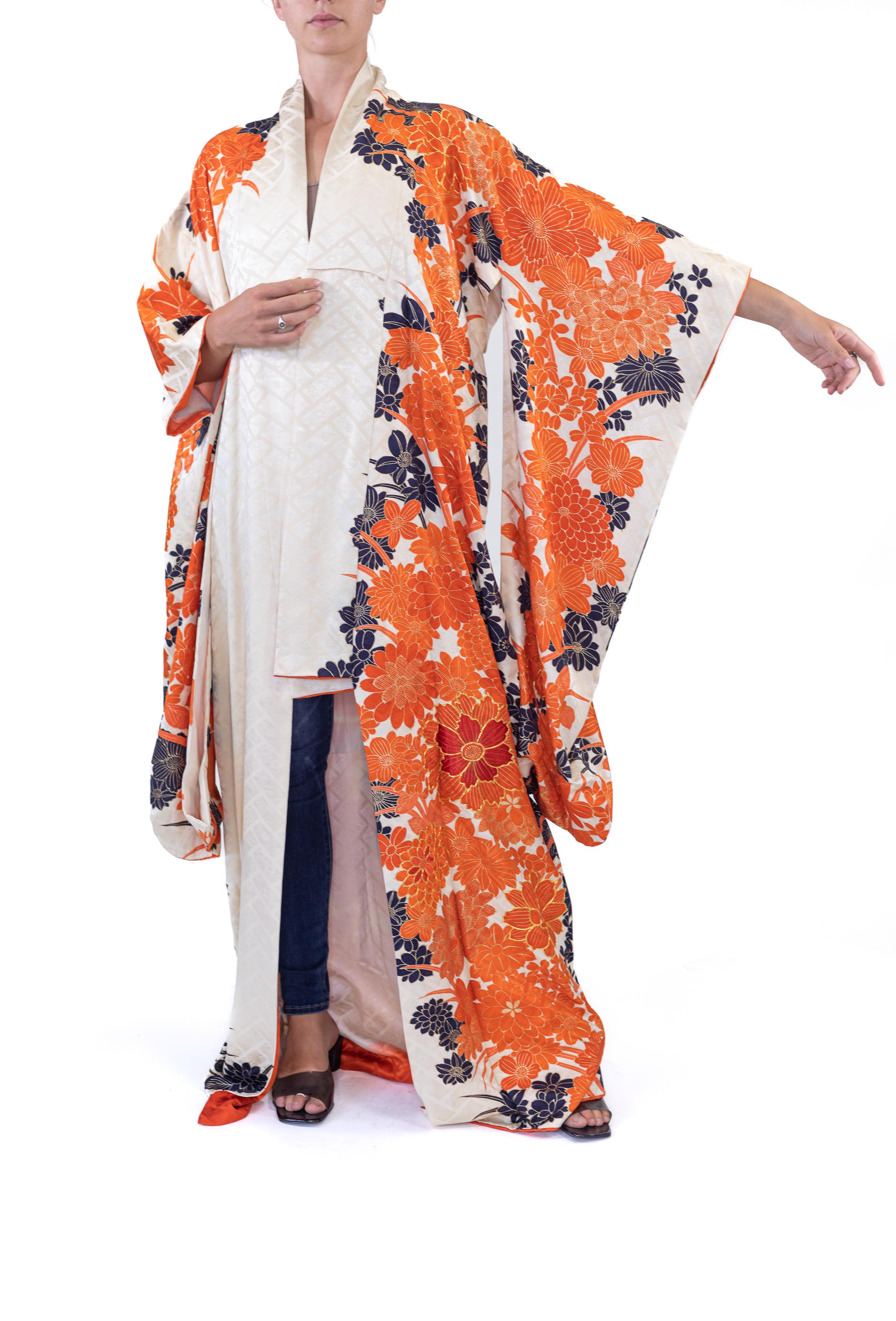 1960S Silk Jacquard Orange & Black Floral Kimono For Sale 2