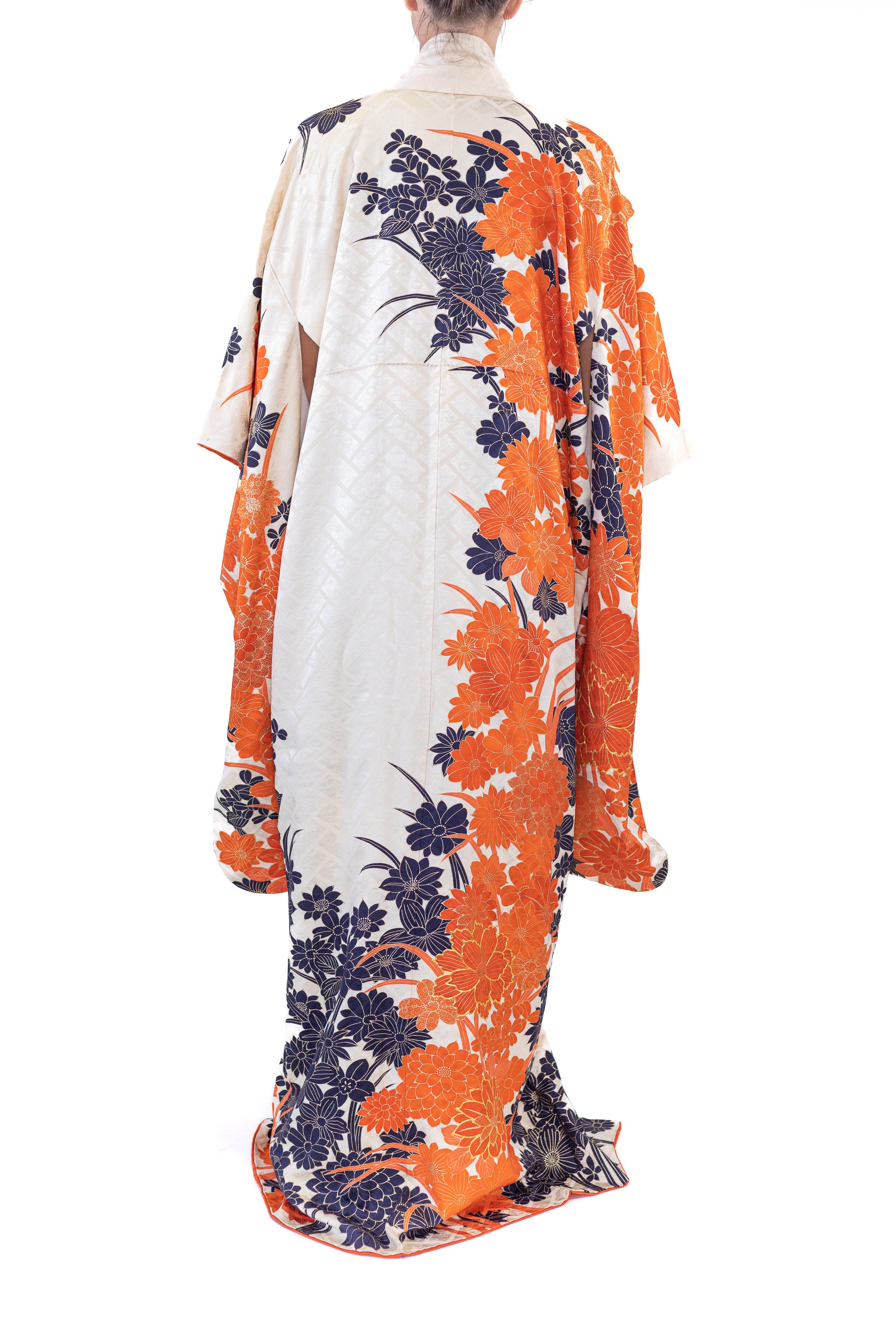1960S Silk Jacquard Orange & Black Floral Kimono For Sale 4