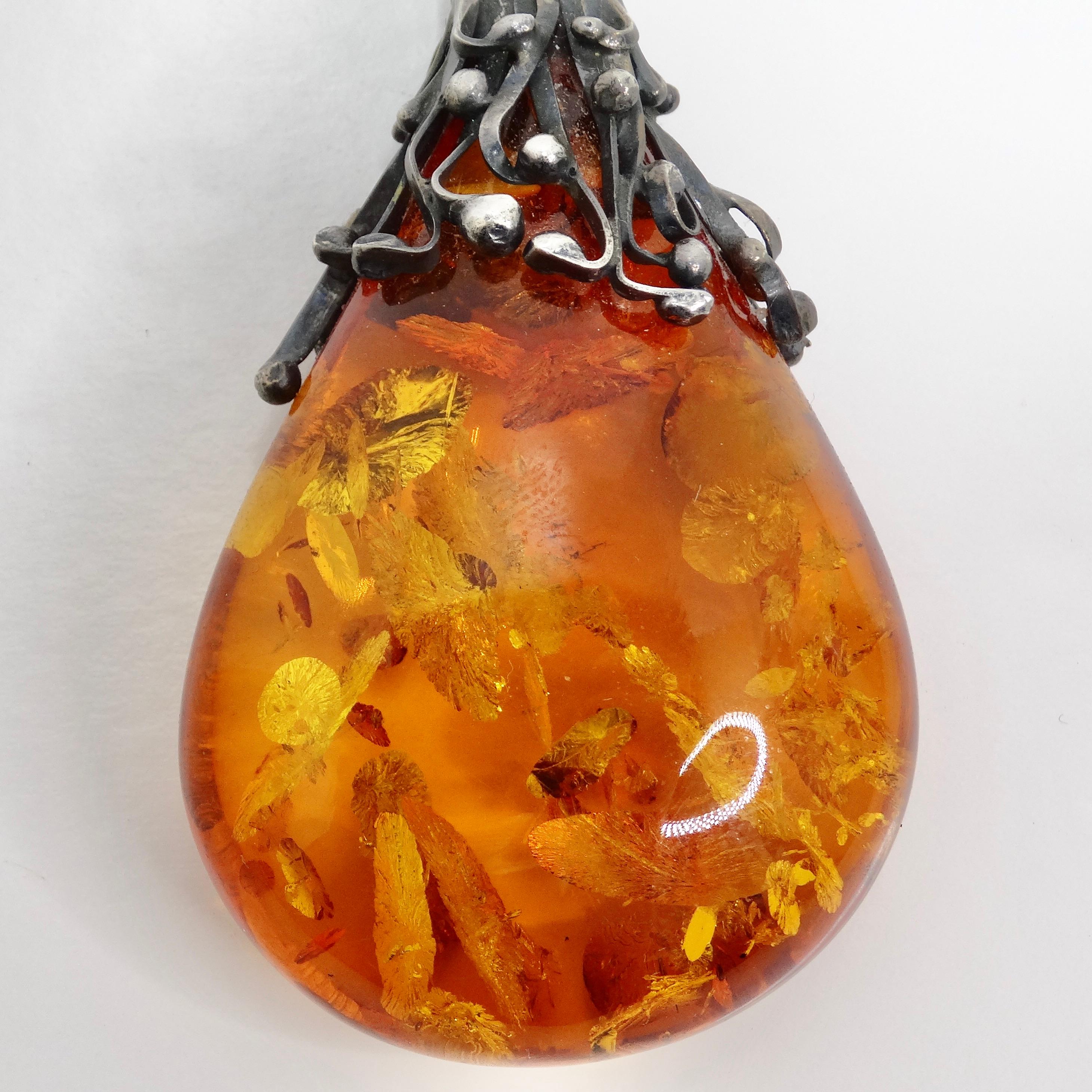 1960s Silver Amber Pendant Necklace In Good Condition For Sale In Scottsdale, AZ