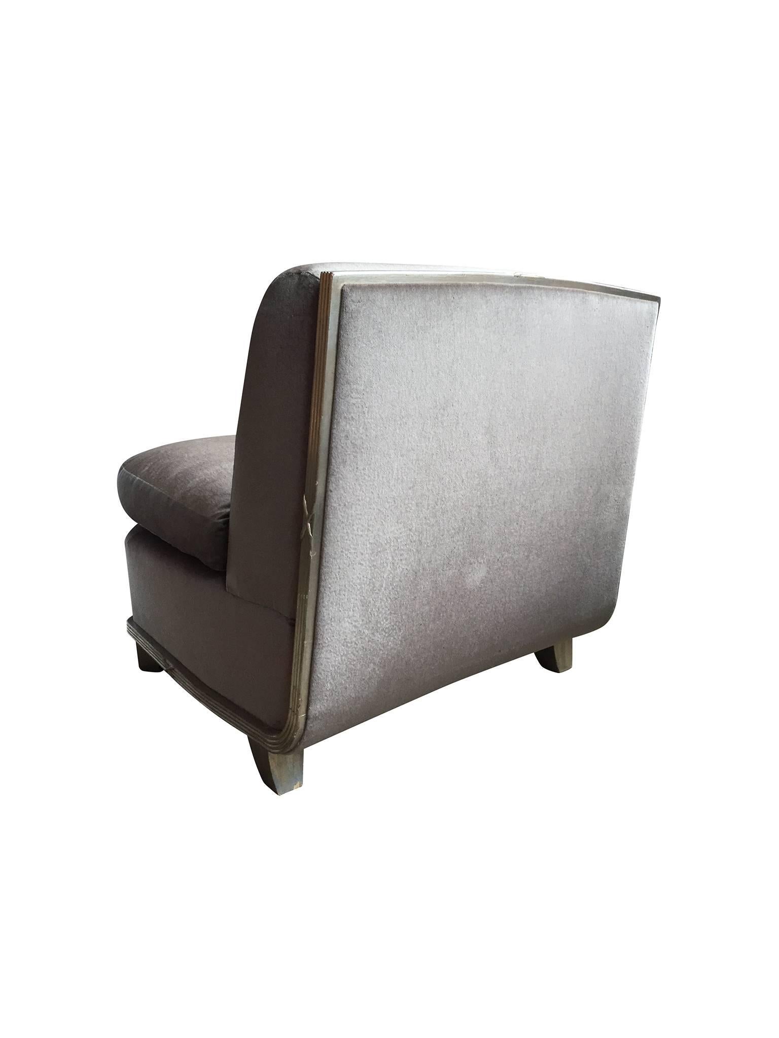 1960s Silver Mohair Lounge Chair in the Style of James Mont In Good Condition In New York, NY