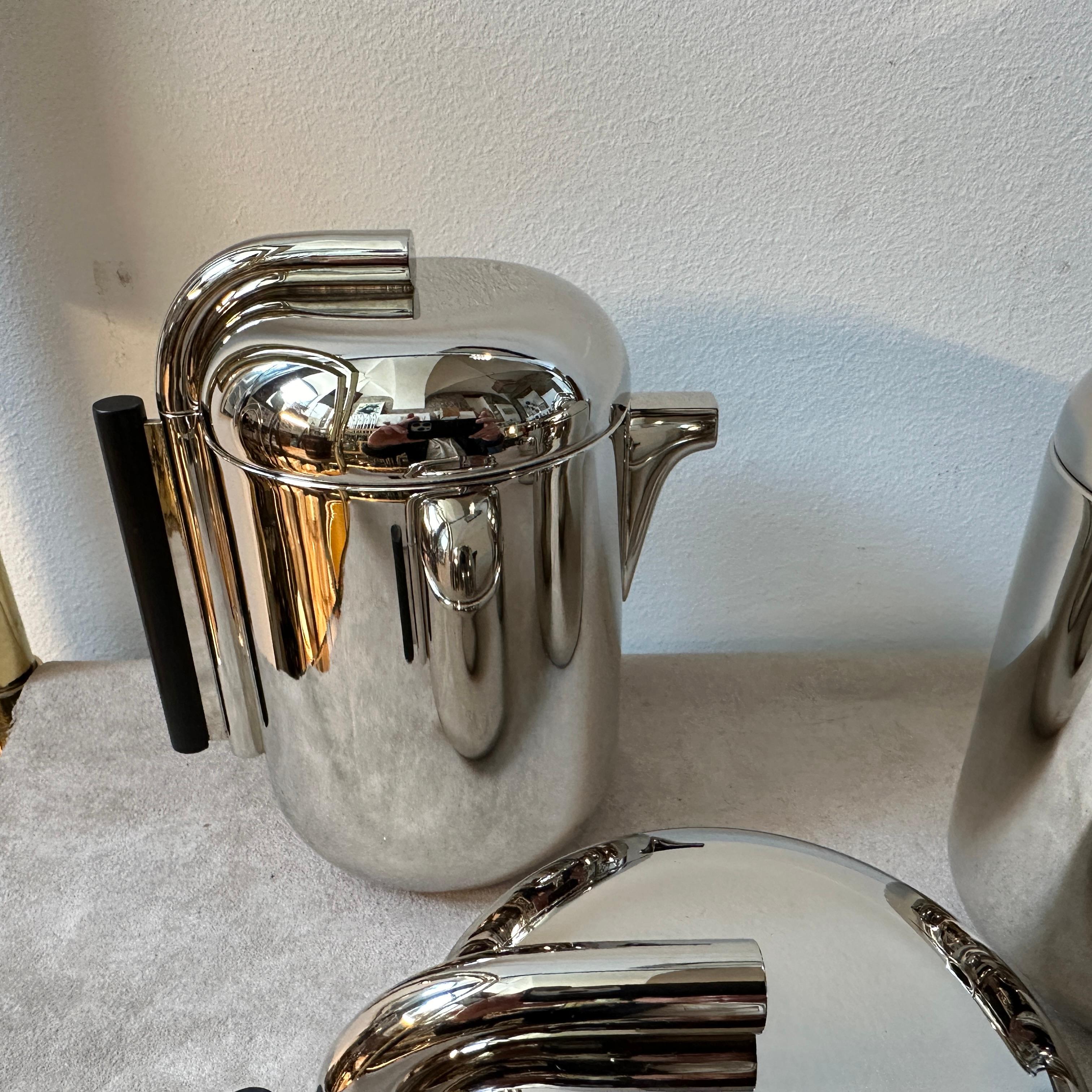 1960s Silver Plated Tea and Coffee Set Designed by G. Coarezza for Mam Milano For Sale 11