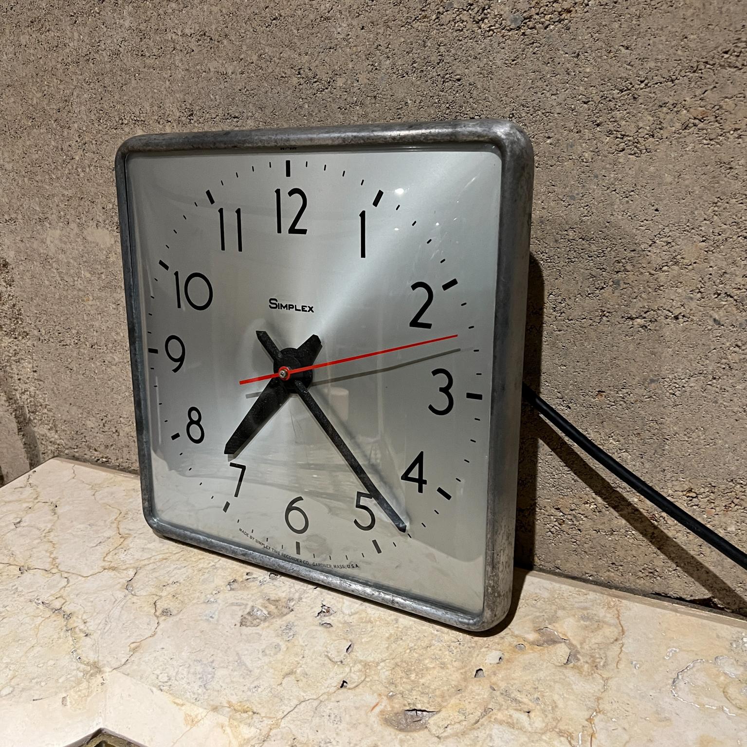 Mid-Century Modern 1960s Simplex Electric School Wall Clock For Sale
