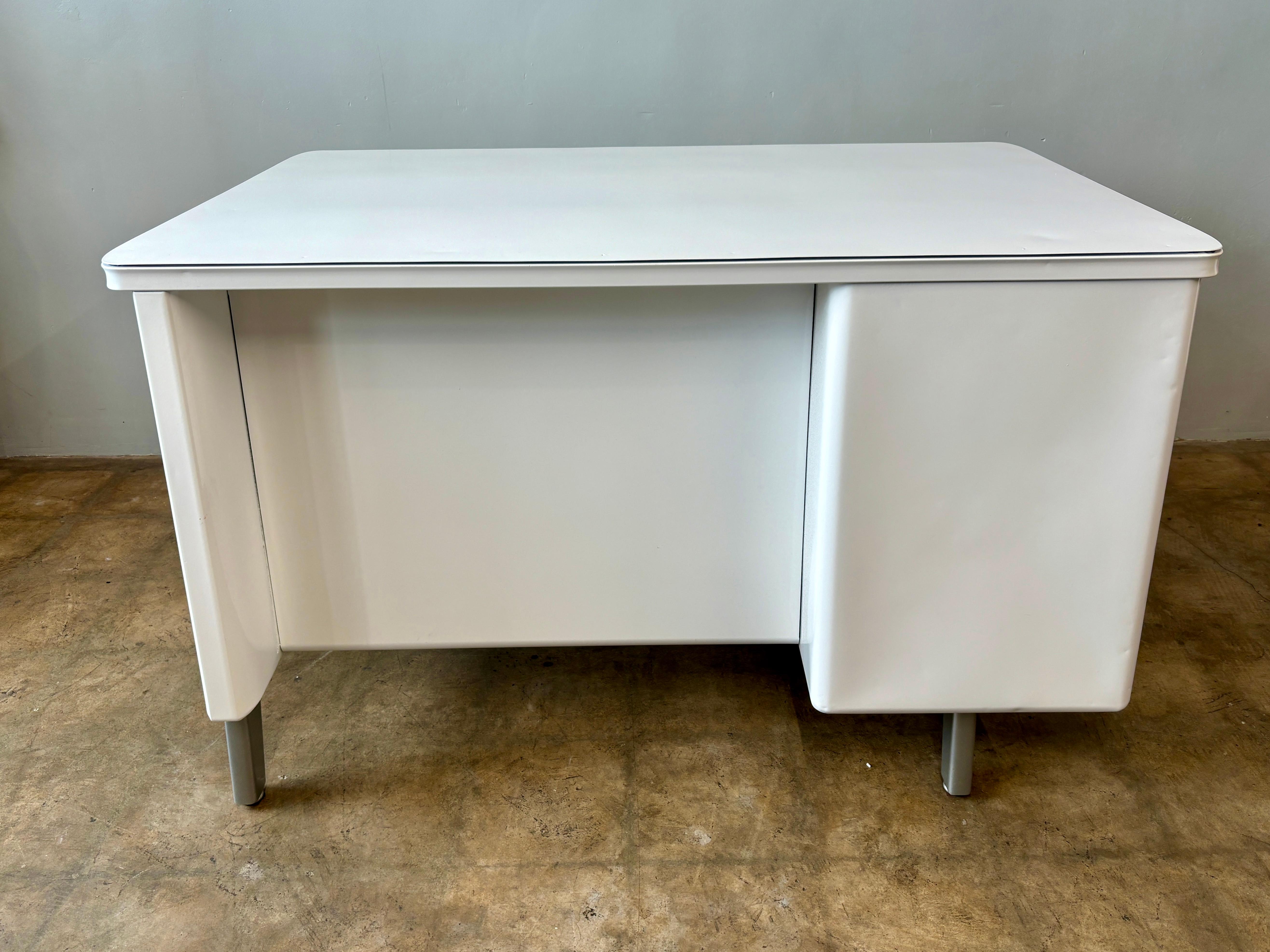 Powder-Coated 1960s Single Pedestal Steel Tanker Desk refinish in Gloss White