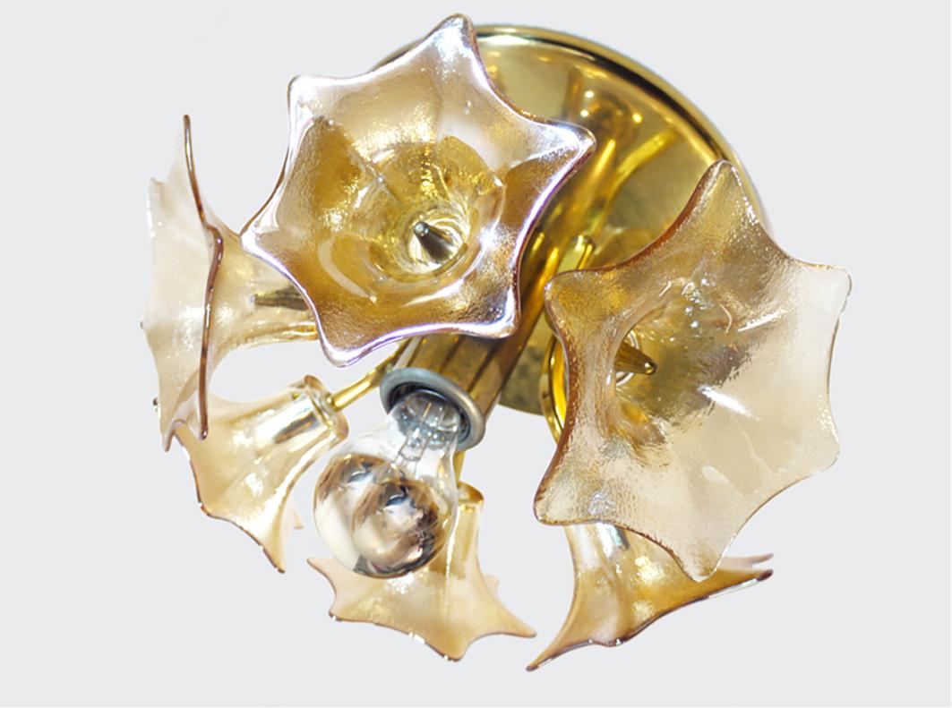 Mid-Century Modern 1960s Sische Sputnik Flower Flush Mount Iridescent Amber Murano Glass and Brass