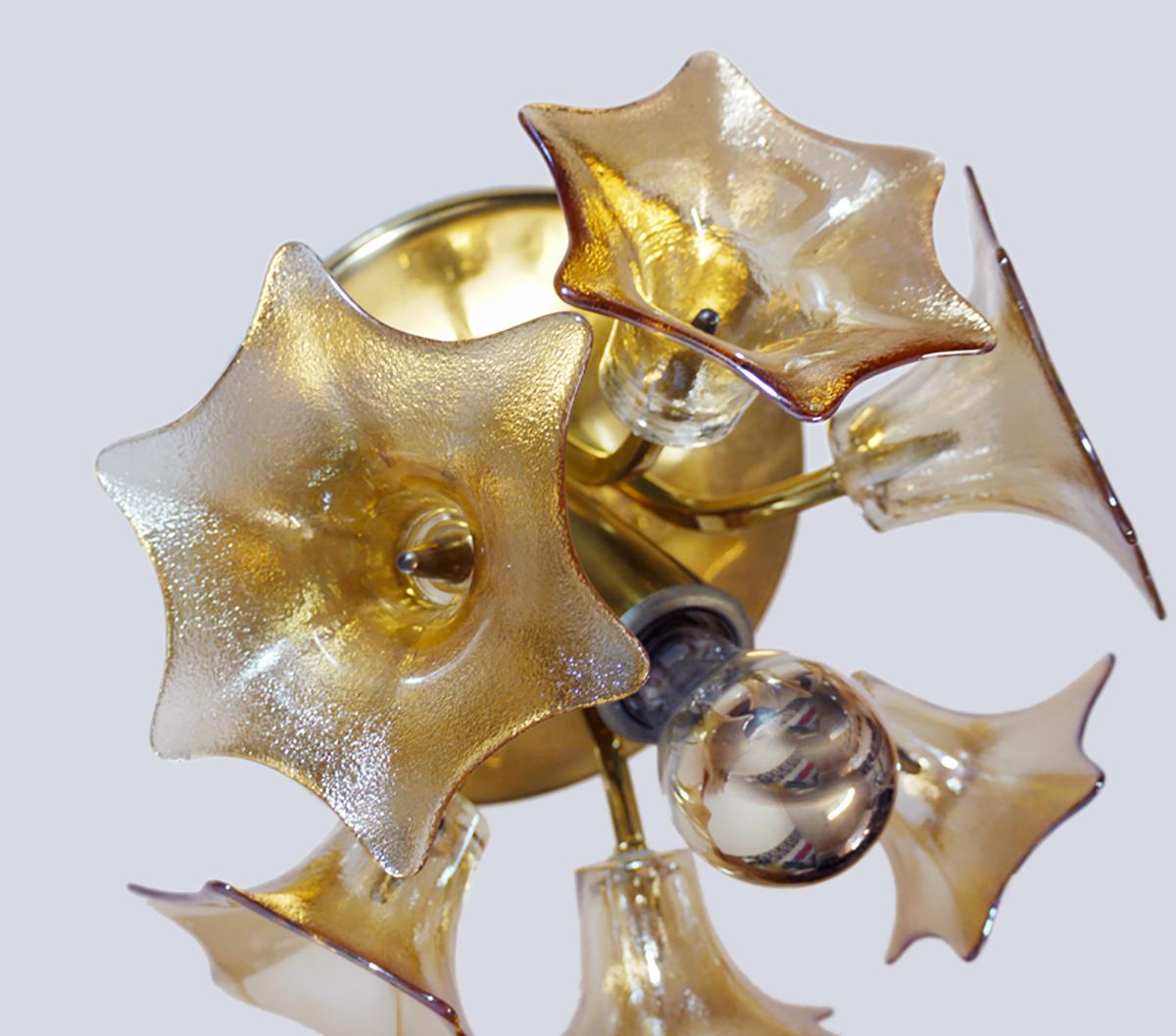 Mid-Century Modern Amber Murano Sputnik Flower Flush Mount Iridescent Glass & Brass, Sische 1960 For Sale