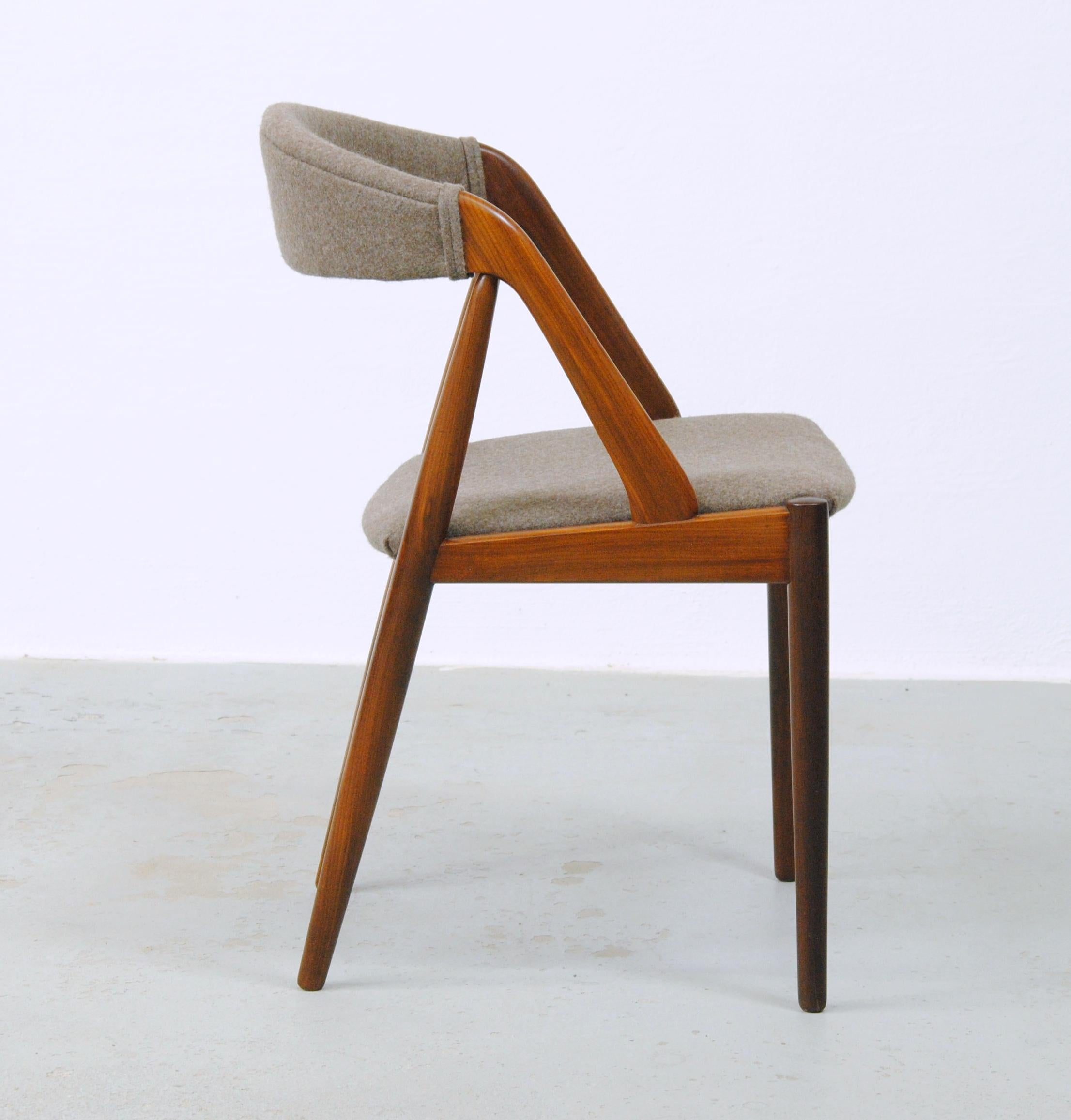 Six Fully Restored Kai Kristiansen Teak Dining Chairs Custom Upholstery Included In Good Condition For Sale In Knebel, DK