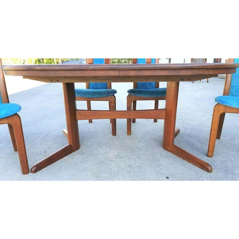 For FULL item description be sure to click on CONTINUE READING at the bottom of this listing.

Vintage 1960's (1) MCM Skovby Møbelfabrik Solid Teak Dining Table Only

Approximate Measurements in Inches
Table: 28