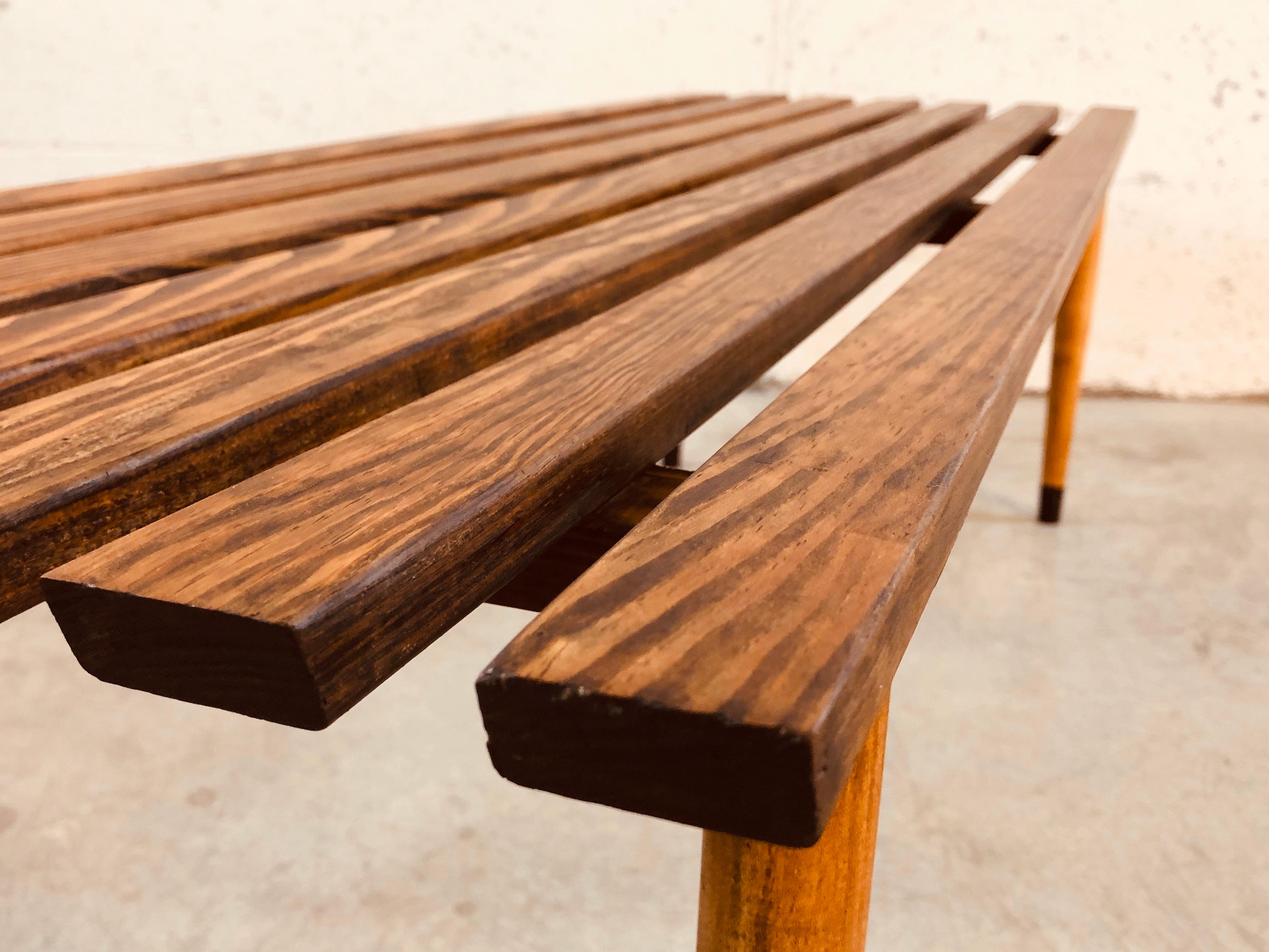 1960s Slat Wood Bench Coffee Table In Good Condition For Sale In Amherst, NH