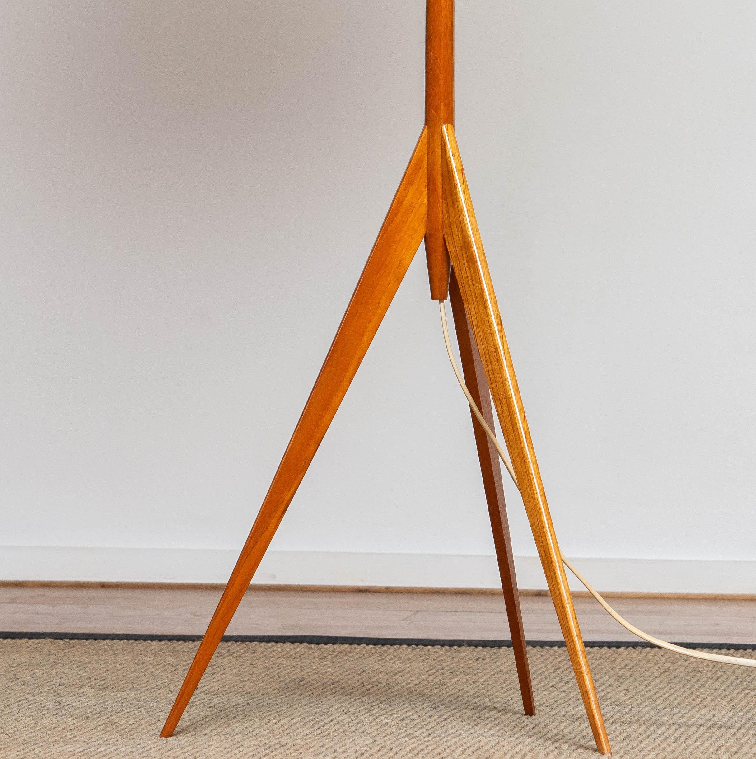 Scandinavian Modern 1960s Slim and Tall Scandinavian Teak Tripot Floor Lamp by Luxus from Sweden For Sale