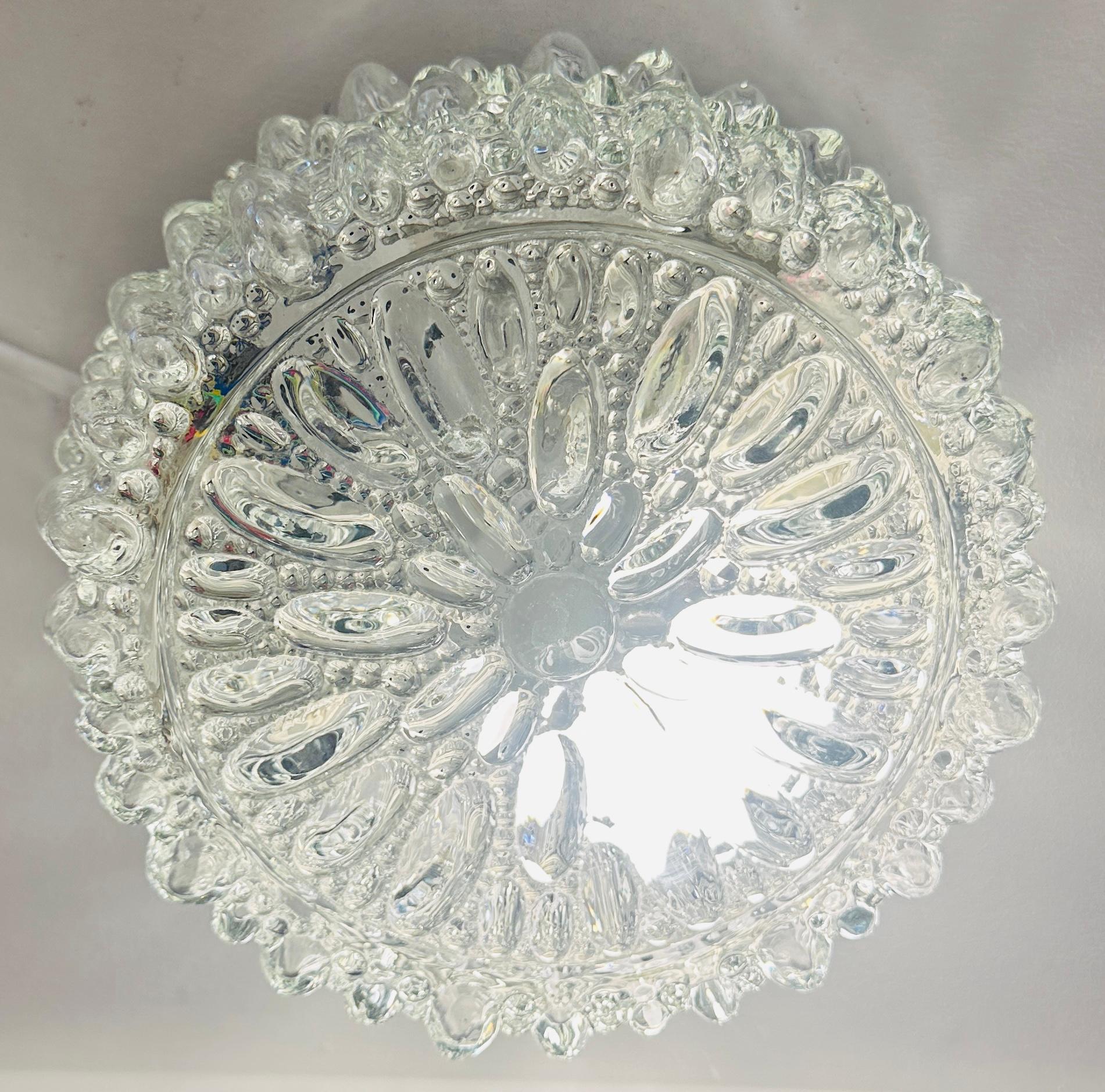 Kleine deutsche Einbau- oder Wandleuchte aus klarem Limberg-Glas, 1960er Jahre, Helena Tynell (Deutsch) im Angebot