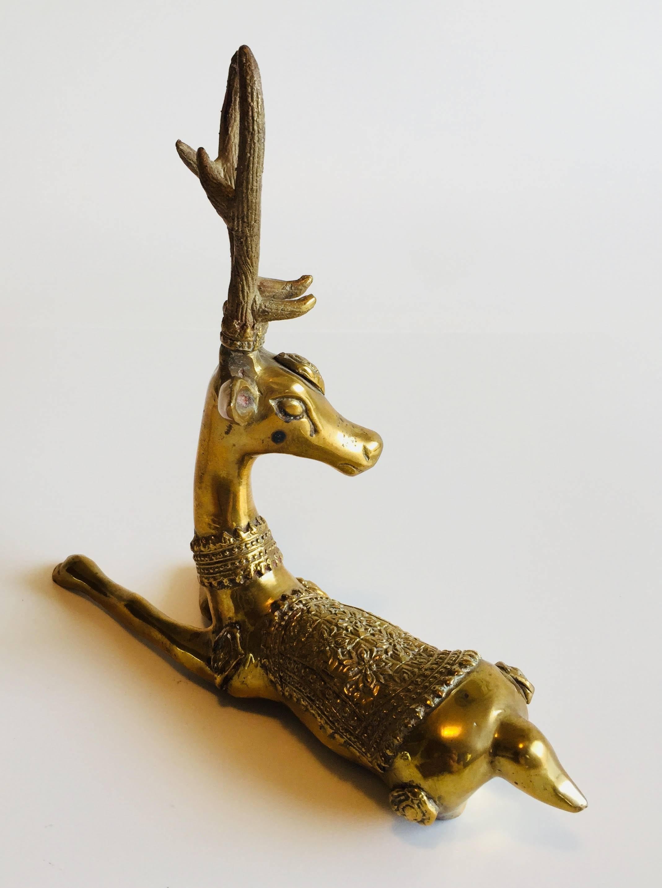 1960s Solid Brass Sarried-Style Sitting Deer Sculpture In Excellent Condition For Sale In Sacramento, CA
