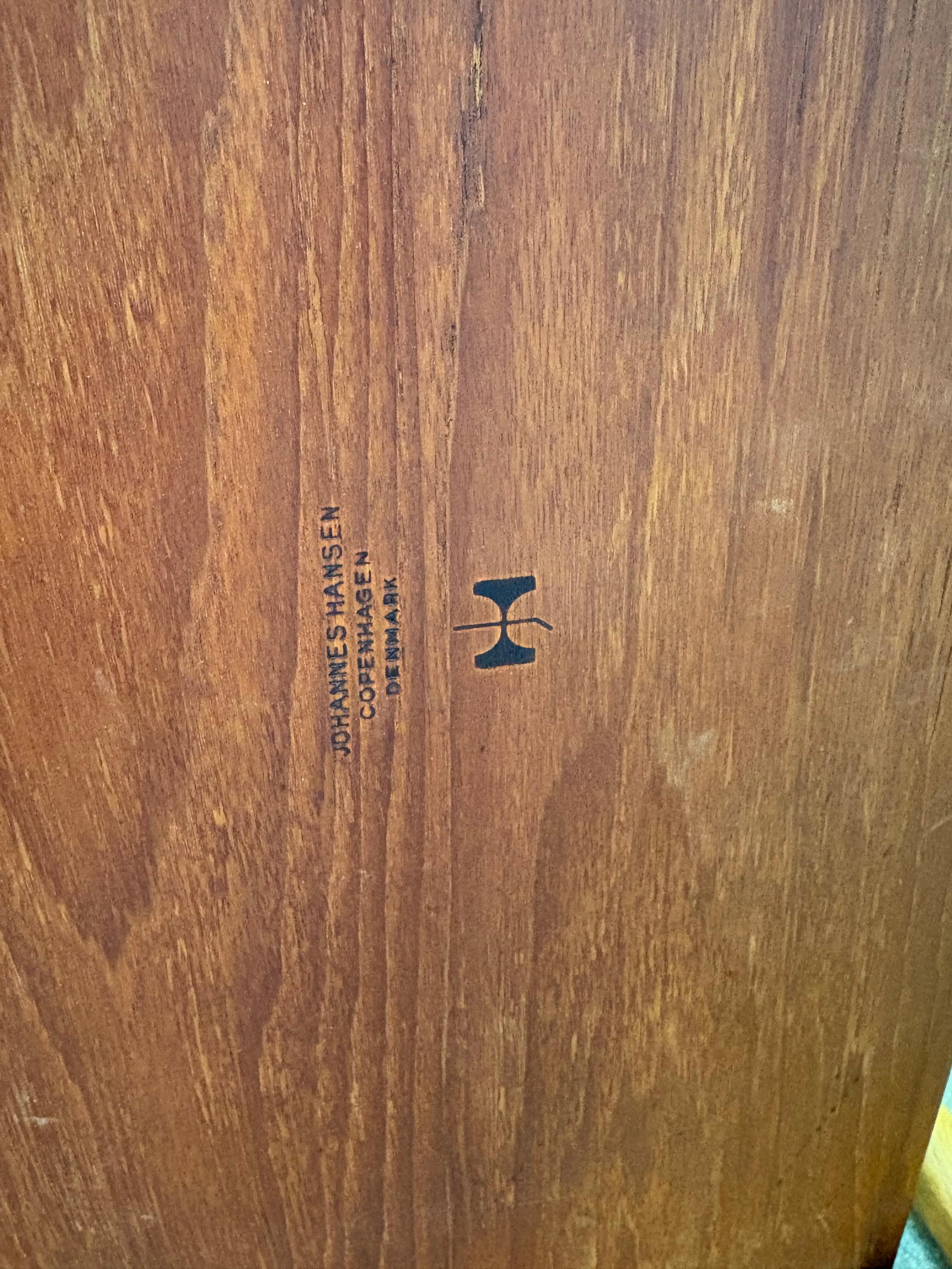 1960s Solid Teak & Oak Side Table by Hans J. Wegner for Johannes Hansen For Sale 4