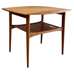 Table d'appoint Edvard Kindt-Larsen pour France & Son, années 1960