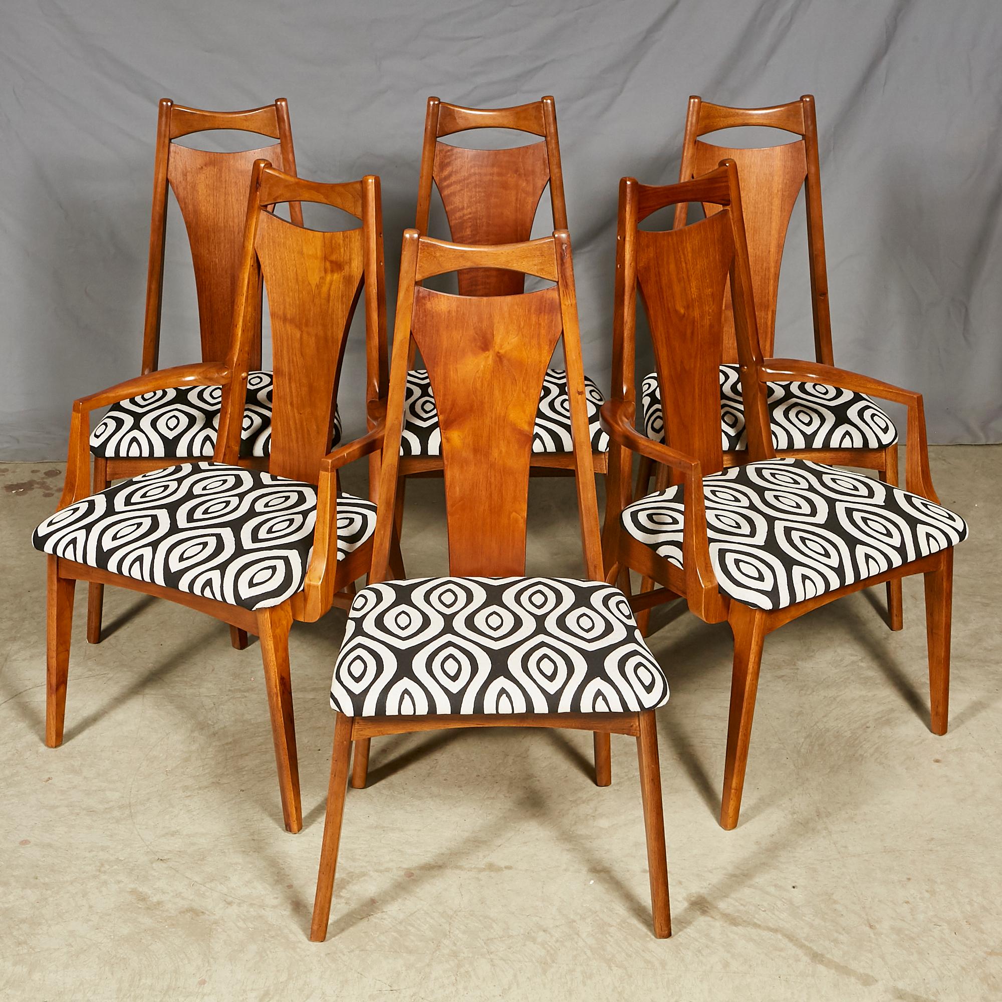 Vintage 1960s set of six solid walnut high back dining room chairs. The set has two armchairs. Seat, 20in.H. Arm, 25in.H. Excellent condition. No maker's mark.
