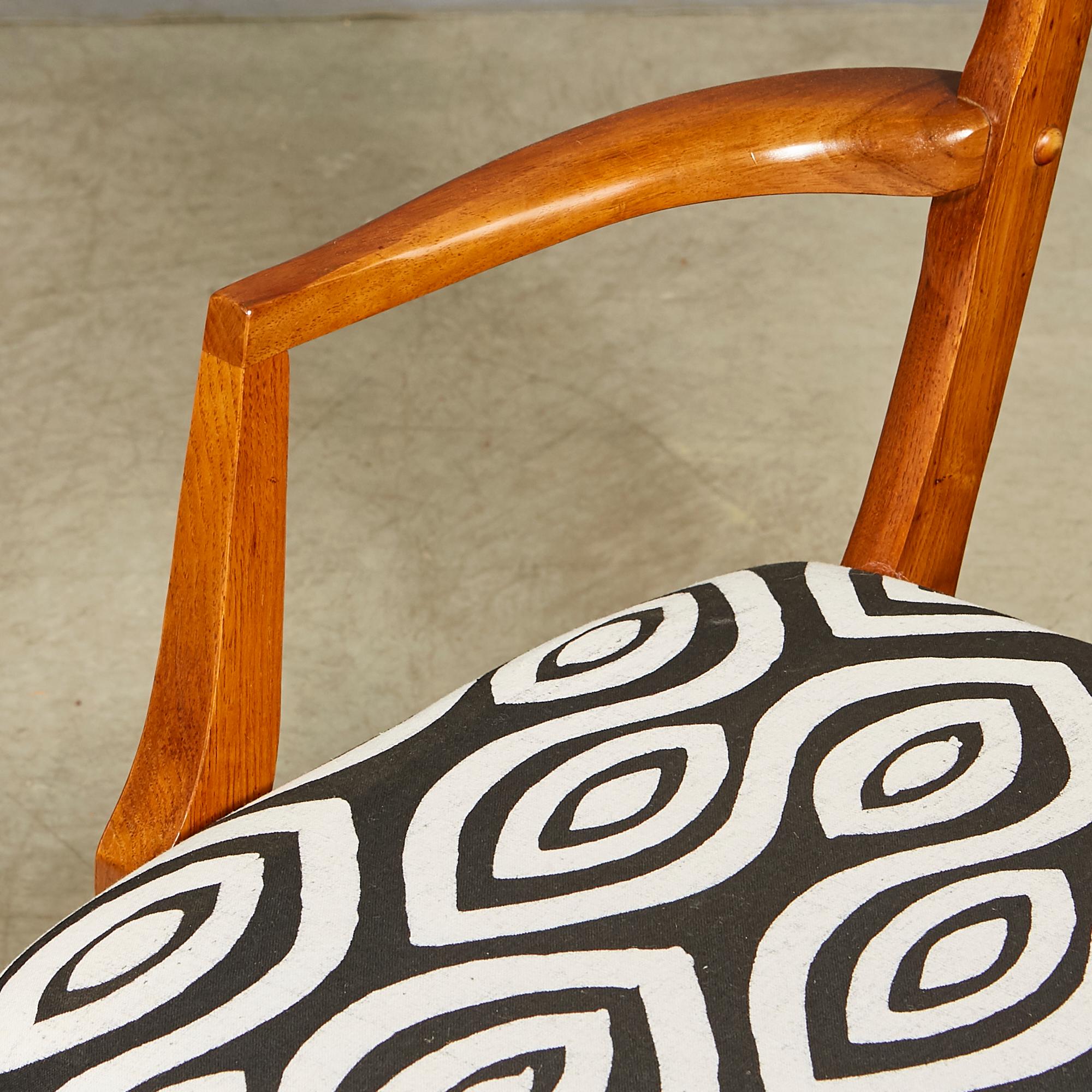 1960s Solid Walnut Dining Chairs, Set of Six For Sale 2