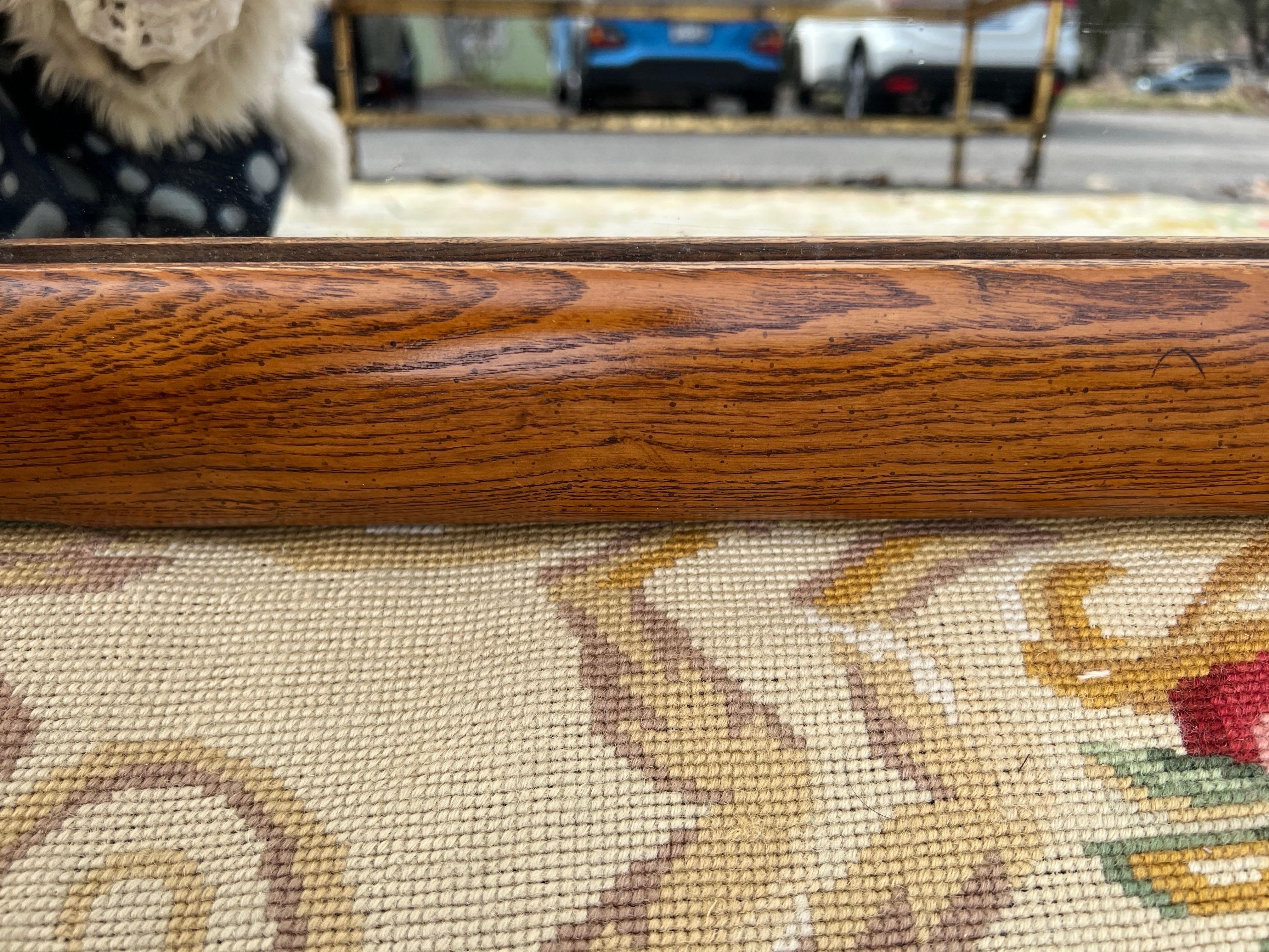 Milieu du XXe siècle Miroir en bois massif des années 1960 en vente