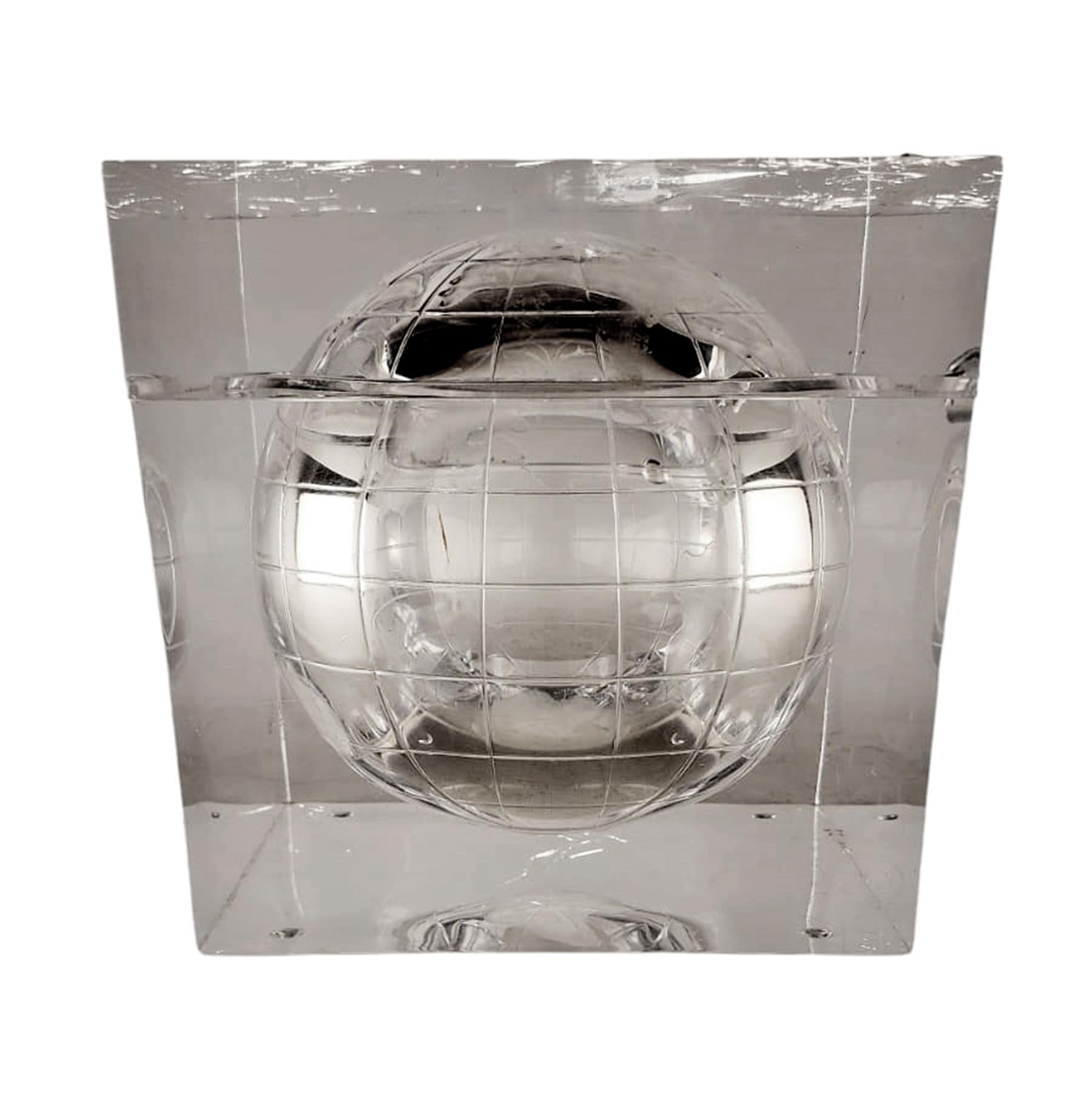 Italian 1960s Space Age Acrylic World Globe Ice Bucket by Alessandro Albrizzi, Italy For Sale