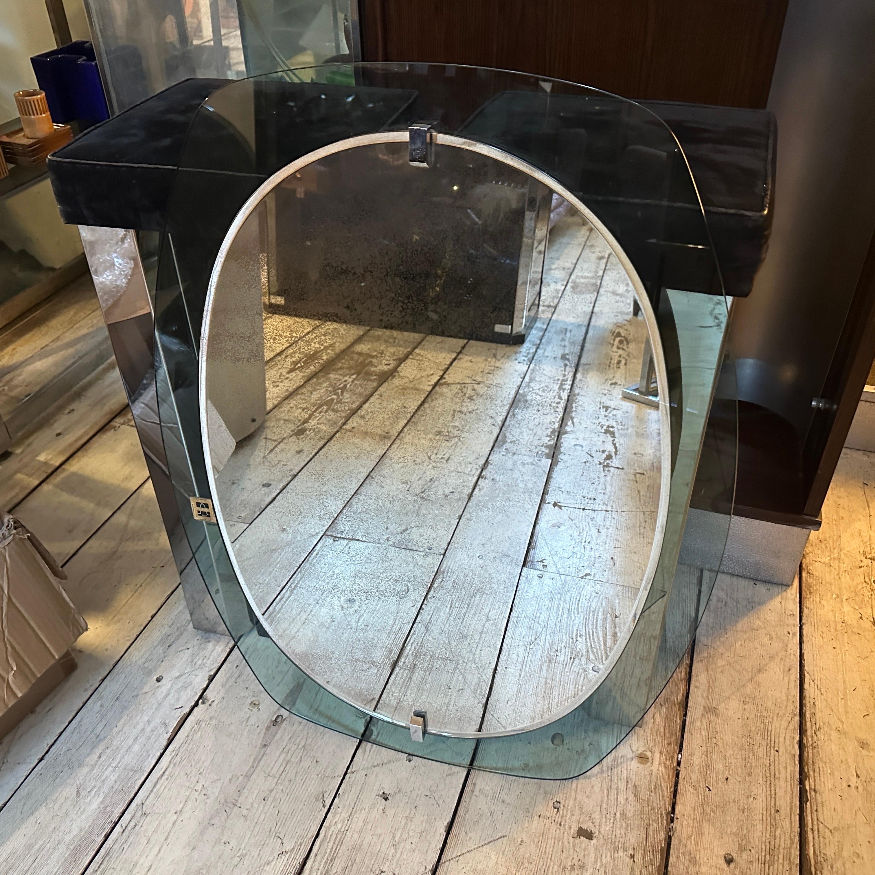 20th Century 1960s Space Age Gray and Clear Glass Italian Wall Mirror by Veca For Sale