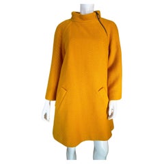 1960er Space Age Mod Bright Tangerine Wool Twill Side Zipper Coat 