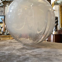 Lampe à suspension de l'ère spatiale des années 1960 en verre de Murano opalescent et métal chromé de Mazzega