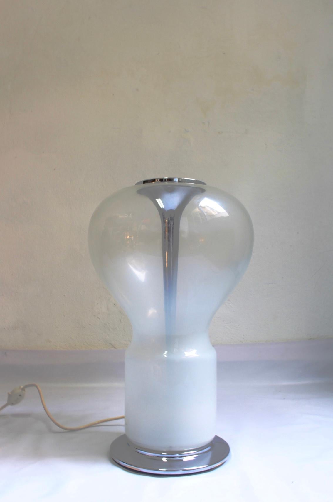 Midcentury Murano Glass Space Age Table Lamp in the style of Angelo Mangiarotti  For Sale 2