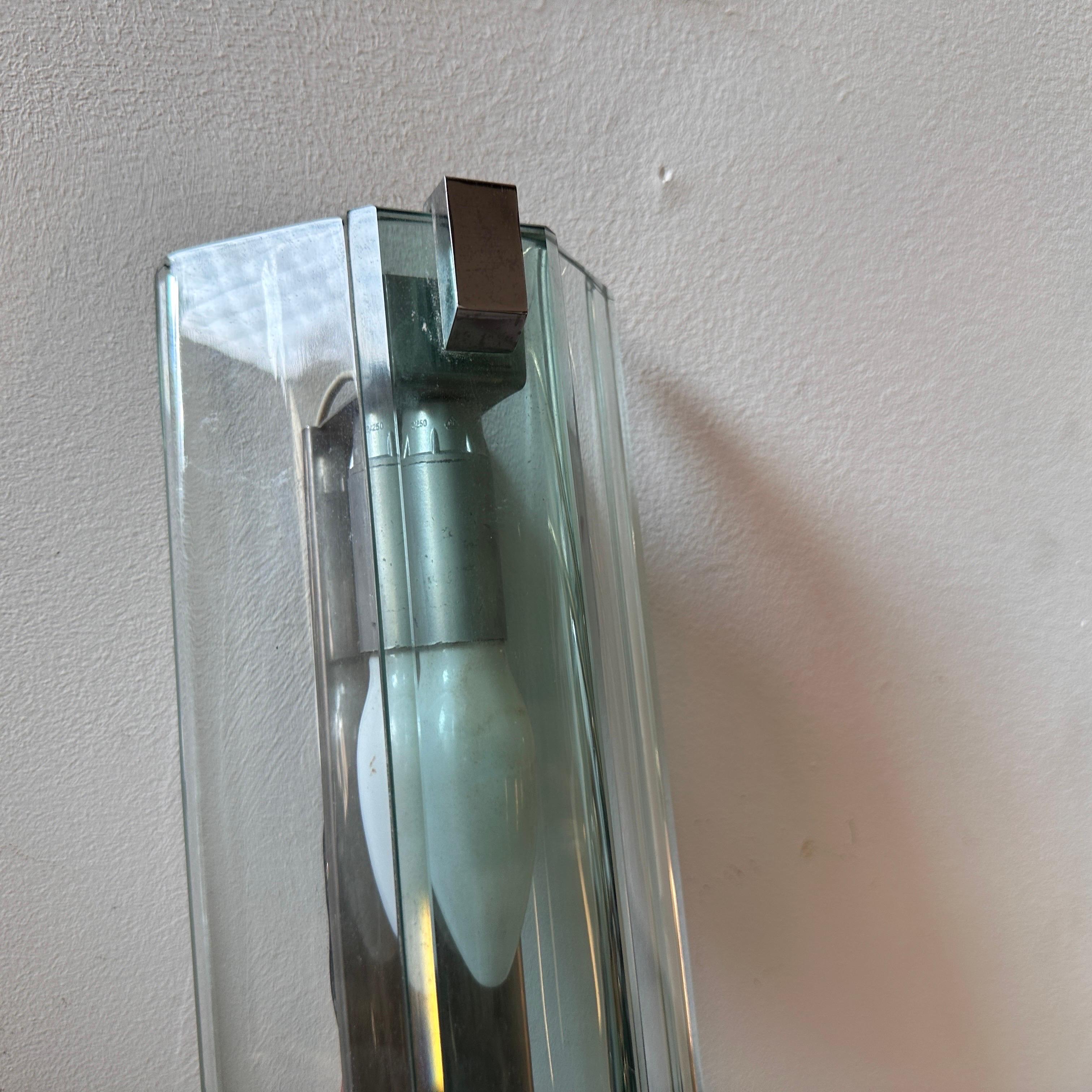 1960s Space Age Rectangular Glass and Chromed Metal Italian Wall Sconce by Veca For Sale 1