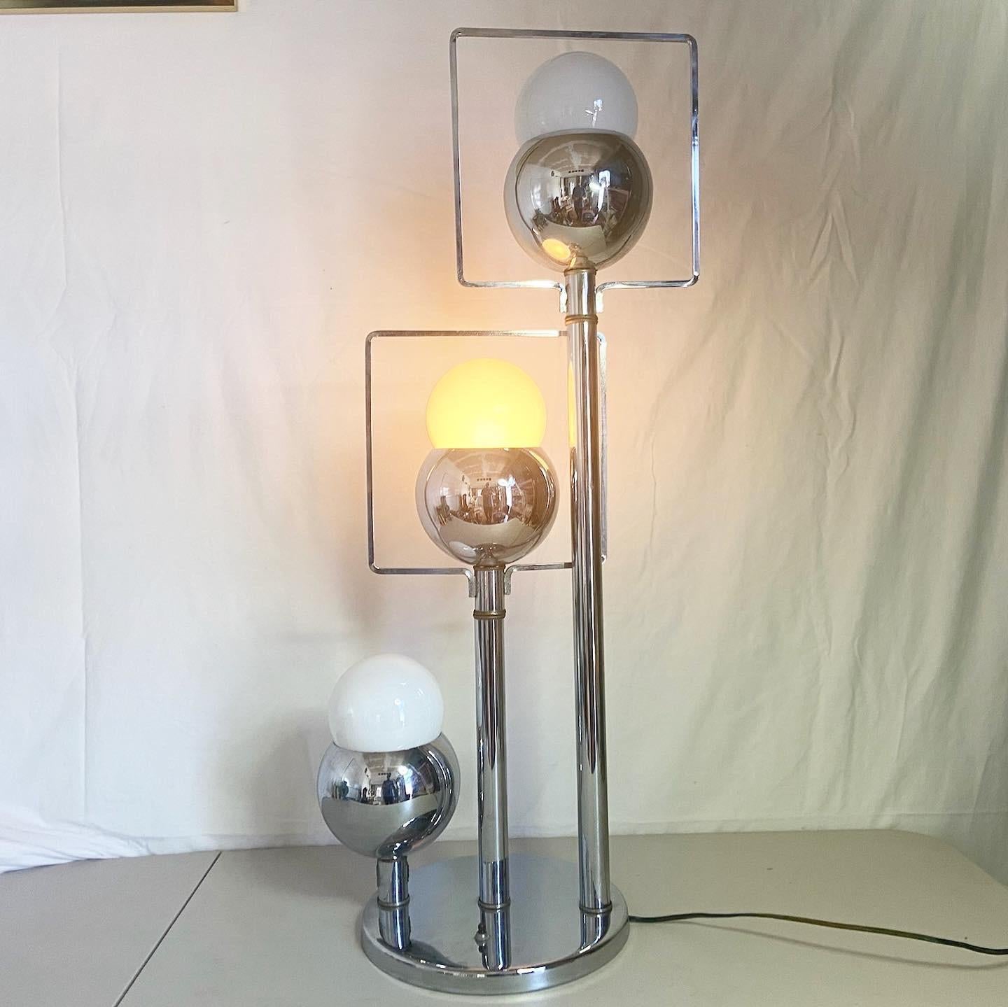 Mid-20th Century 1960s Space Age Robert Sonneman Style Table Lamps - a Pair