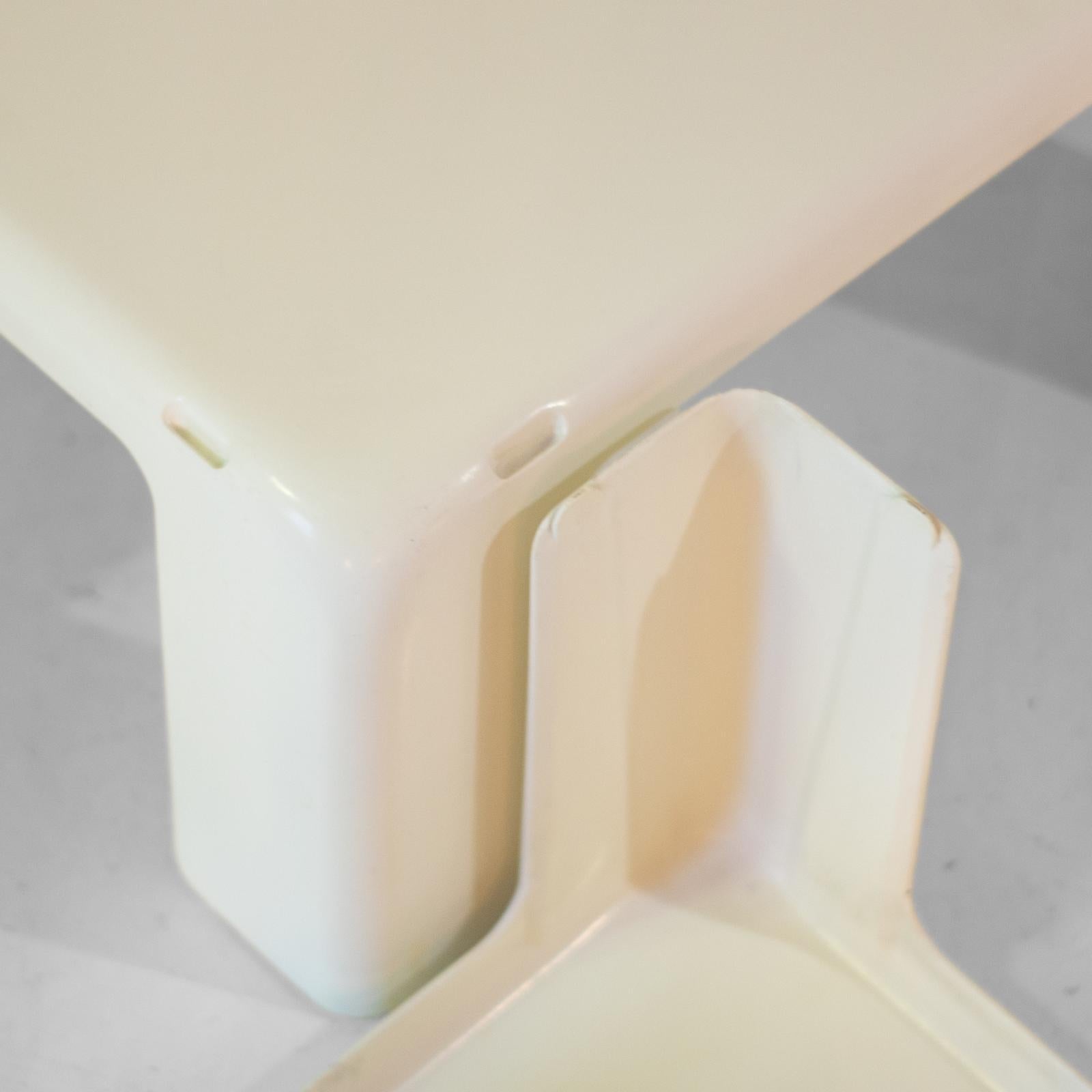 Tables d'appoint Space AGE des années 1960, modèle 