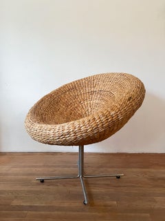 1960s Space Age Wicker Pod Chair