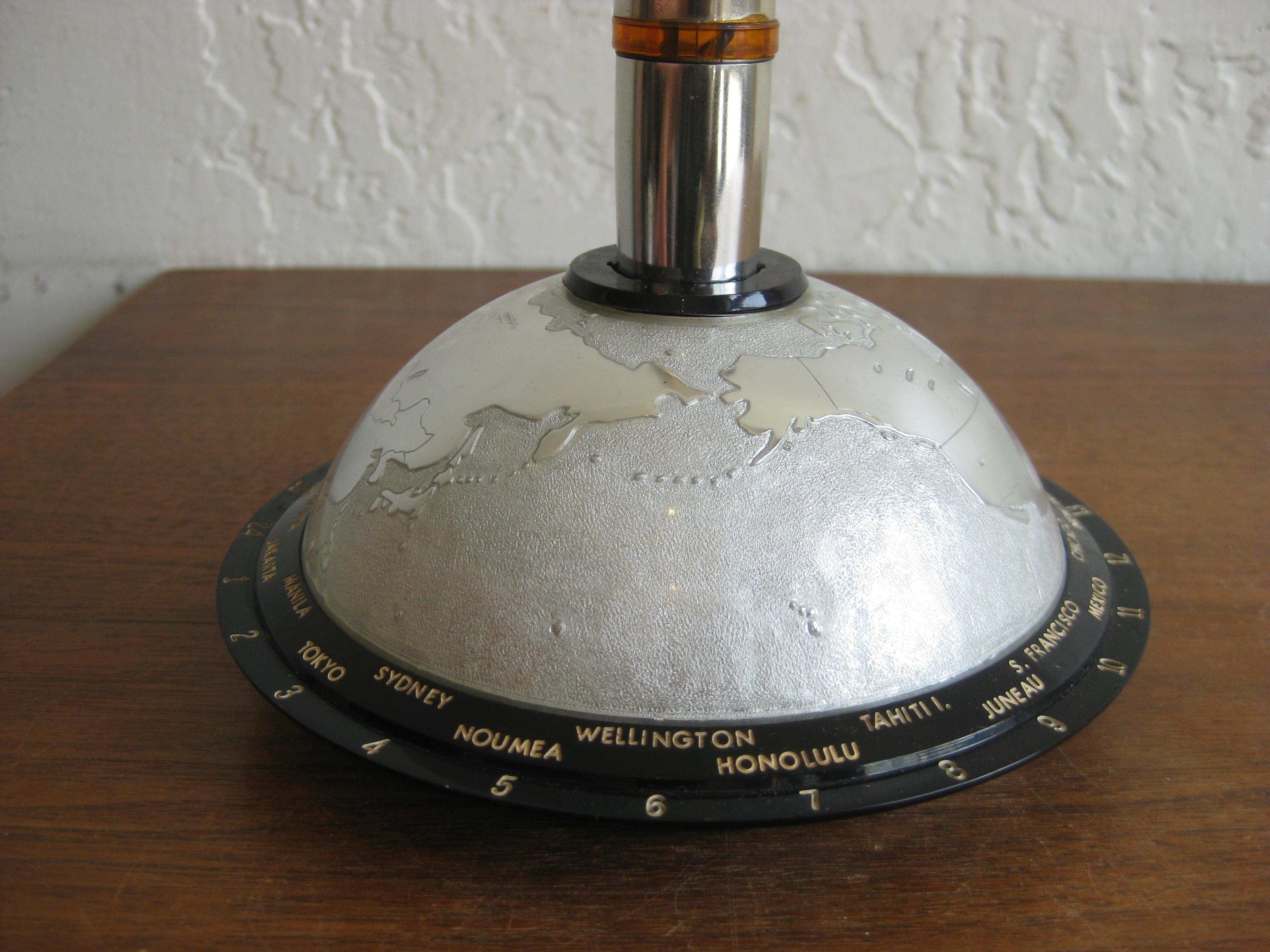 1960s Space Age Zenza Bronica Rocket Ship Globe Figural Desk Table Lighter 3