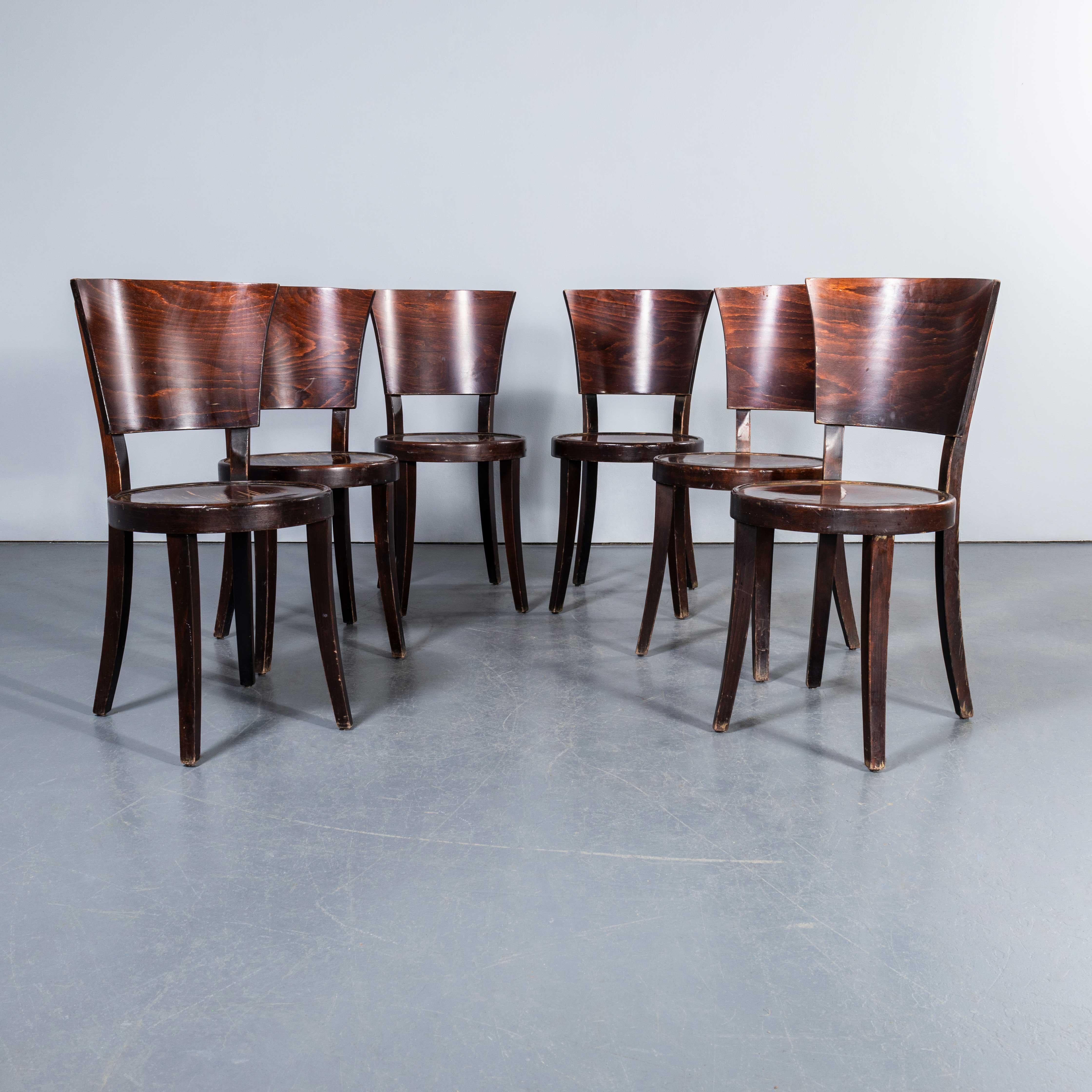1960's Spade Back Bentwood Dining Chairs - Good Qty Available For Sale 5