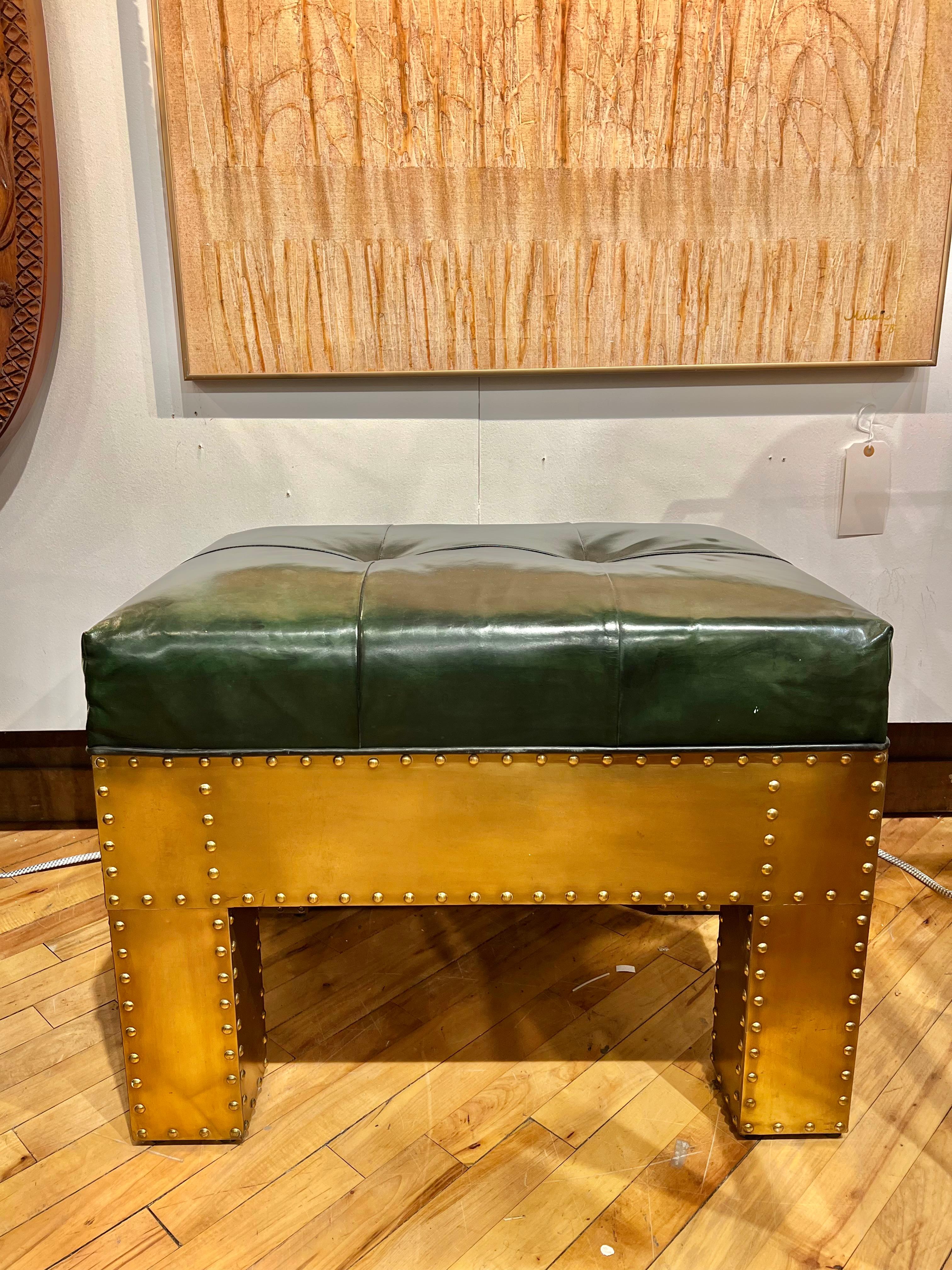 1960’s Spanish bench by Sarreid  In Good Condition For Sale In Chicago, IL